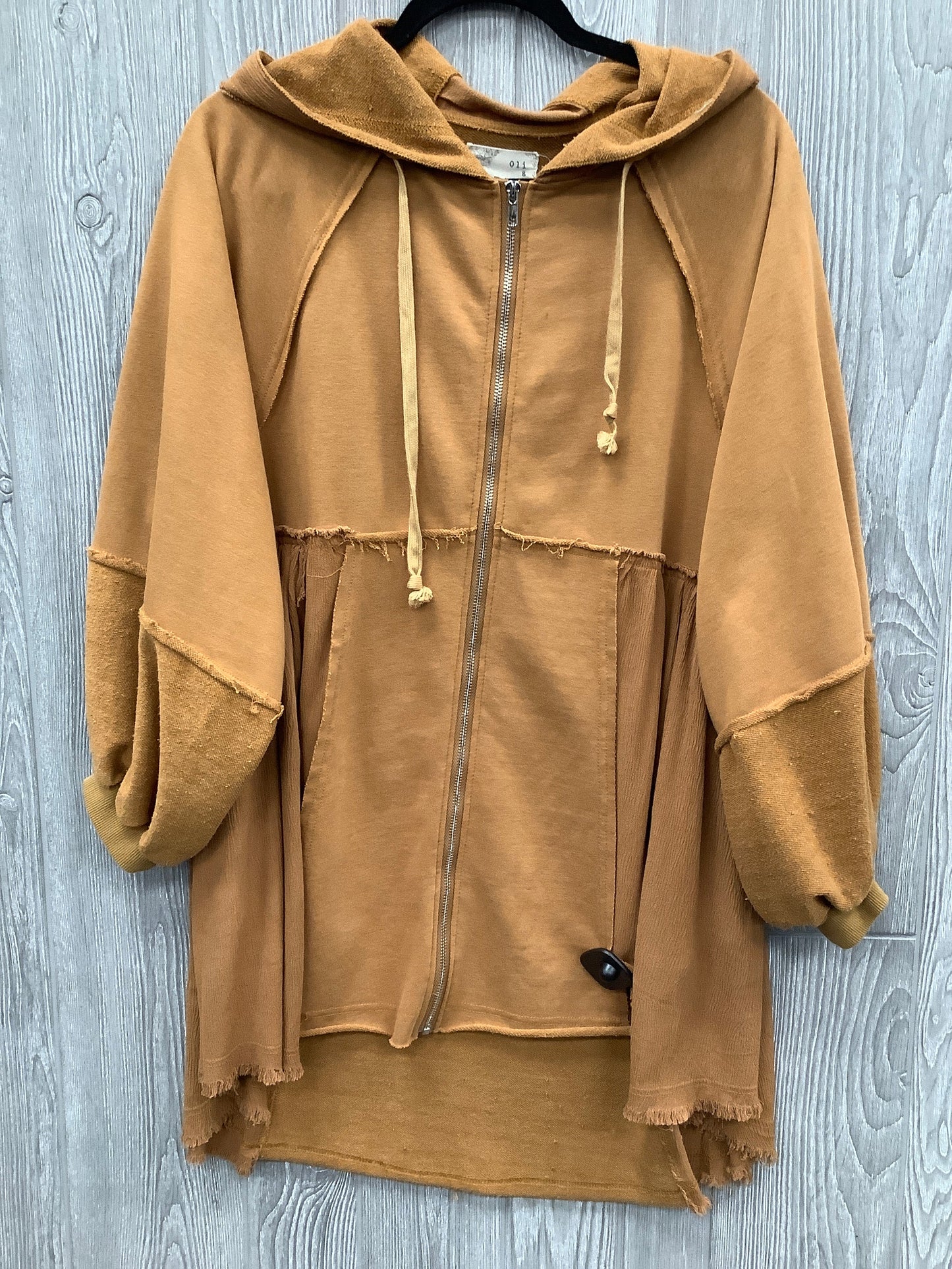 Sweatshirt Hoodie By Oli & Hali In Brown, Size: S