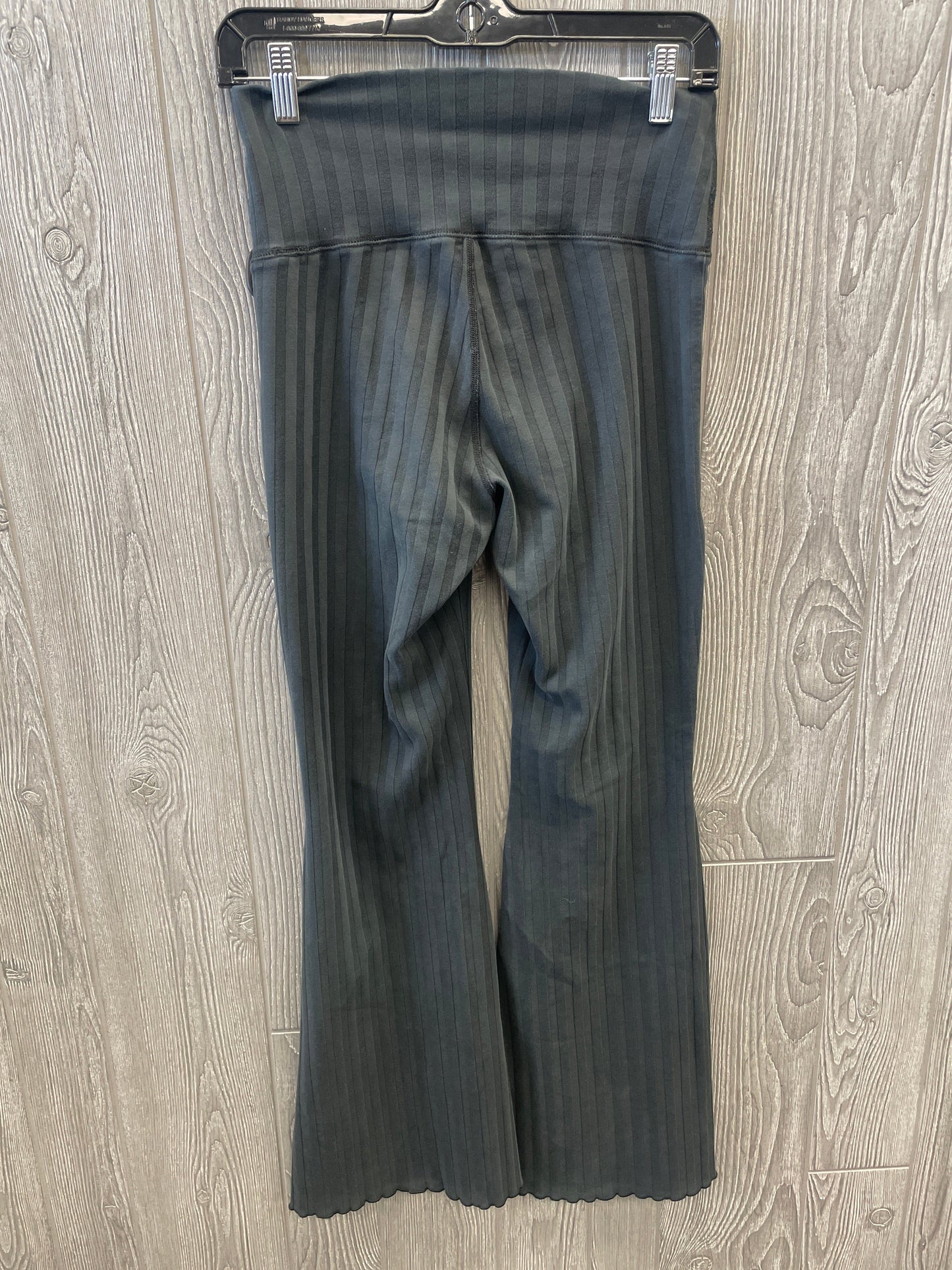 Pants Leggings By Aerie In Grey, Size: M