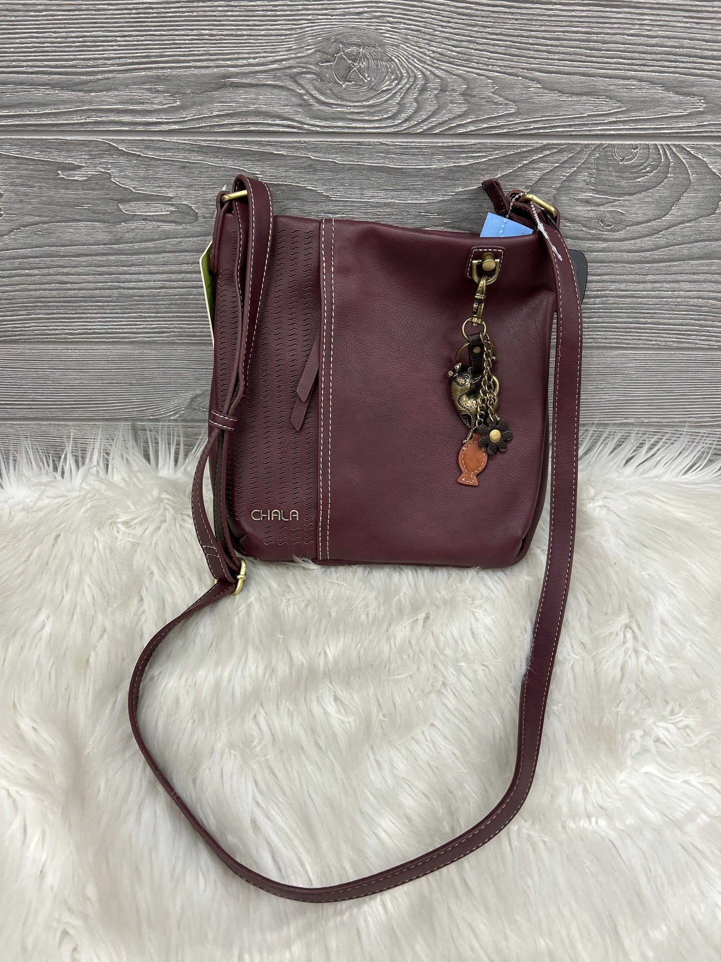 Crossbody By Clothes Mentor, Size: Medium