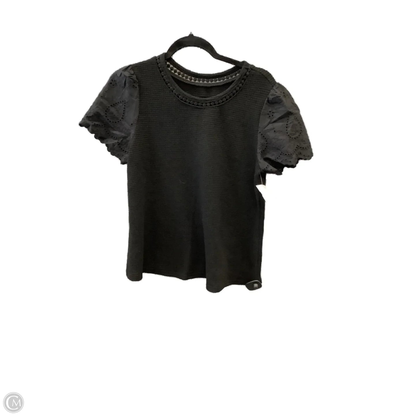 Top Short Sleeve By Clothes Mentor In Black, Size: M