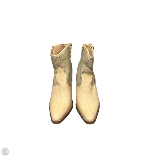 Boots Ankle Heels By Clothes Mentor In Brown, Size: 8