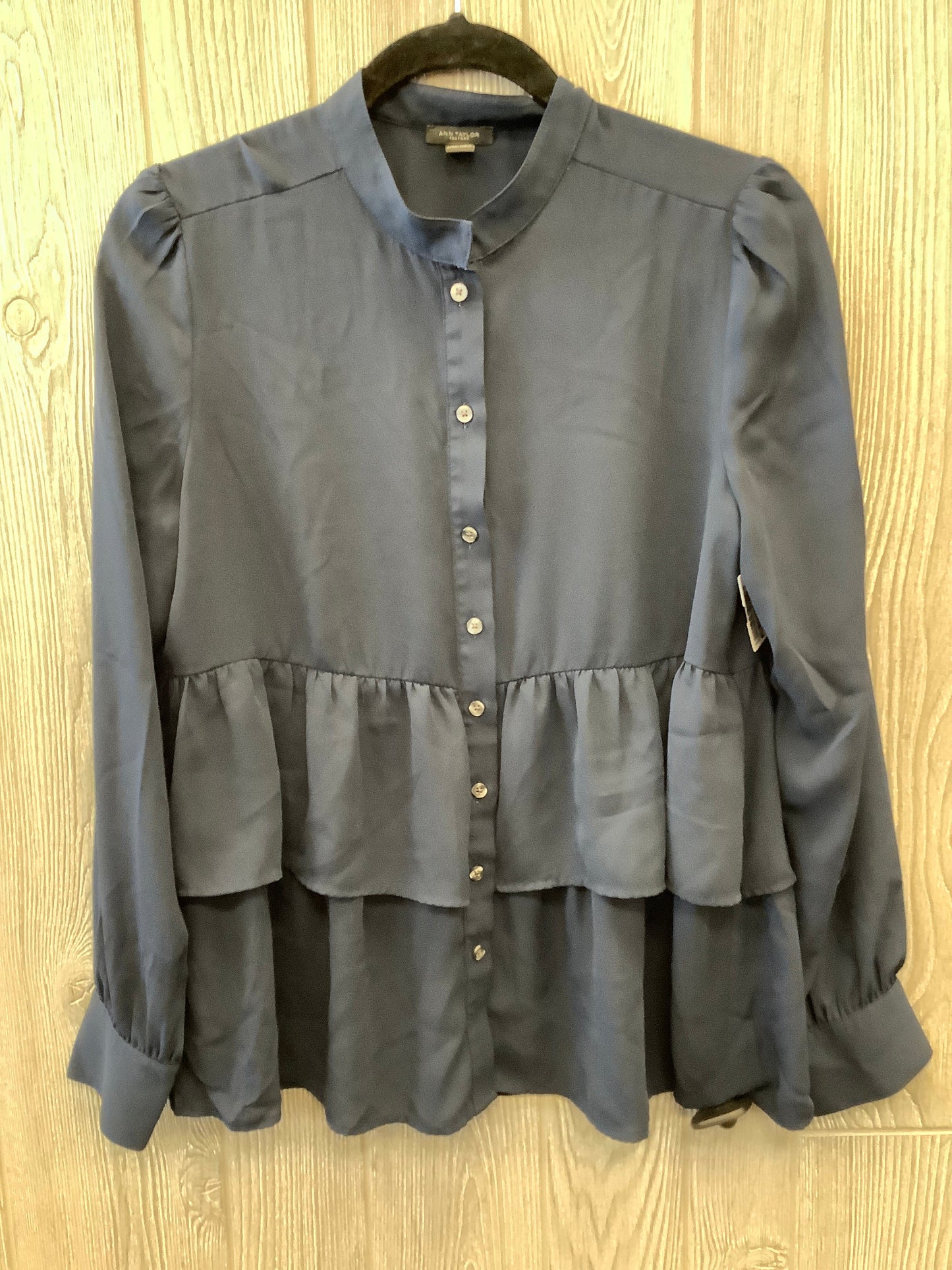 Top Long Sleeve By Ann Taylor In Navy, Size: S