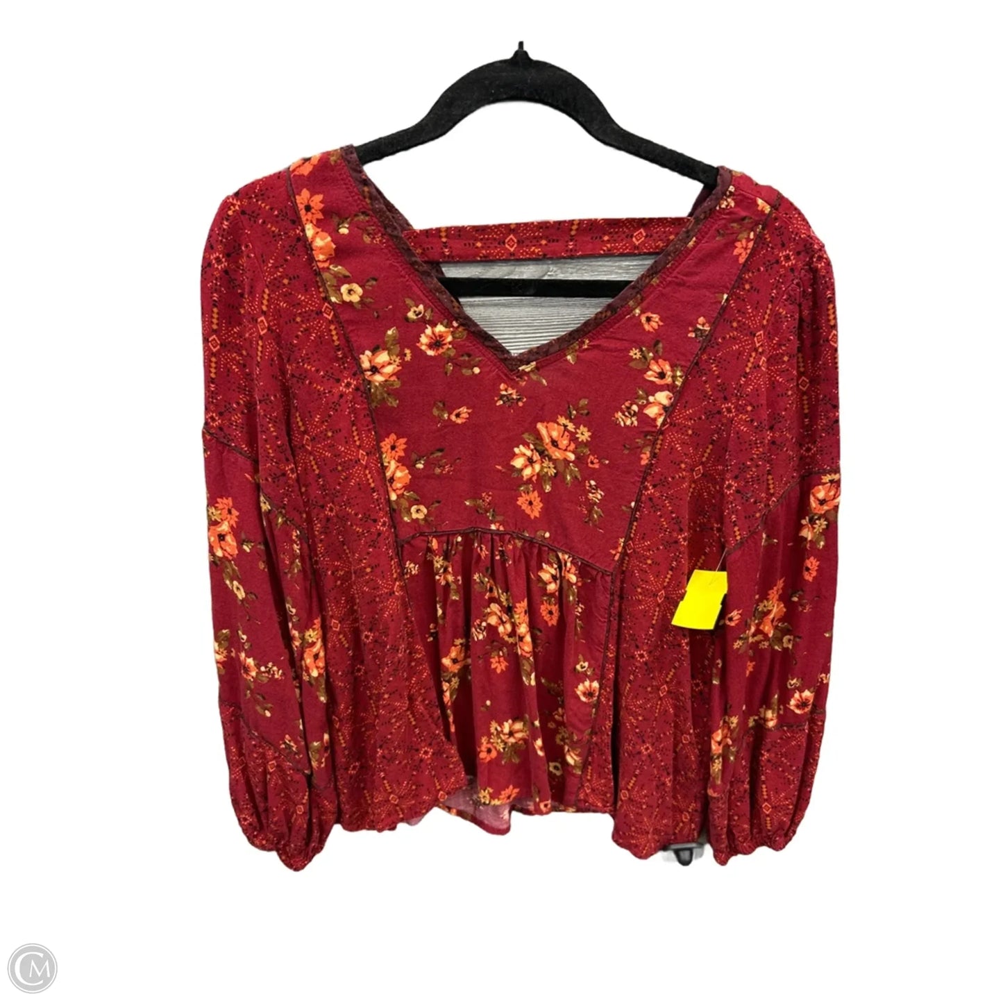 Top Long Sleeve By Maurices In Red, Size: M
