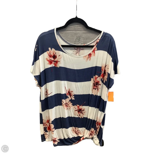 Top Short Sleeve By Maurices In Striped Pattern, Size: 1x