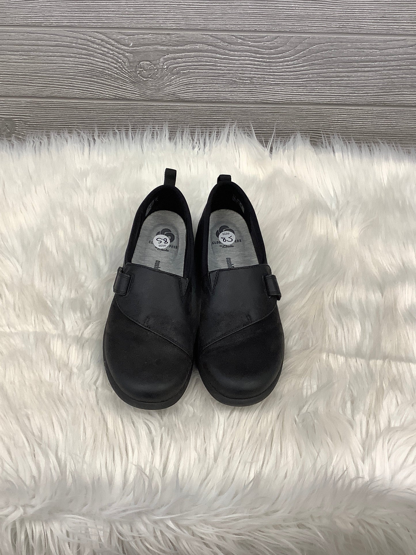 Black Shoes Flats Clarks, Size 8.5