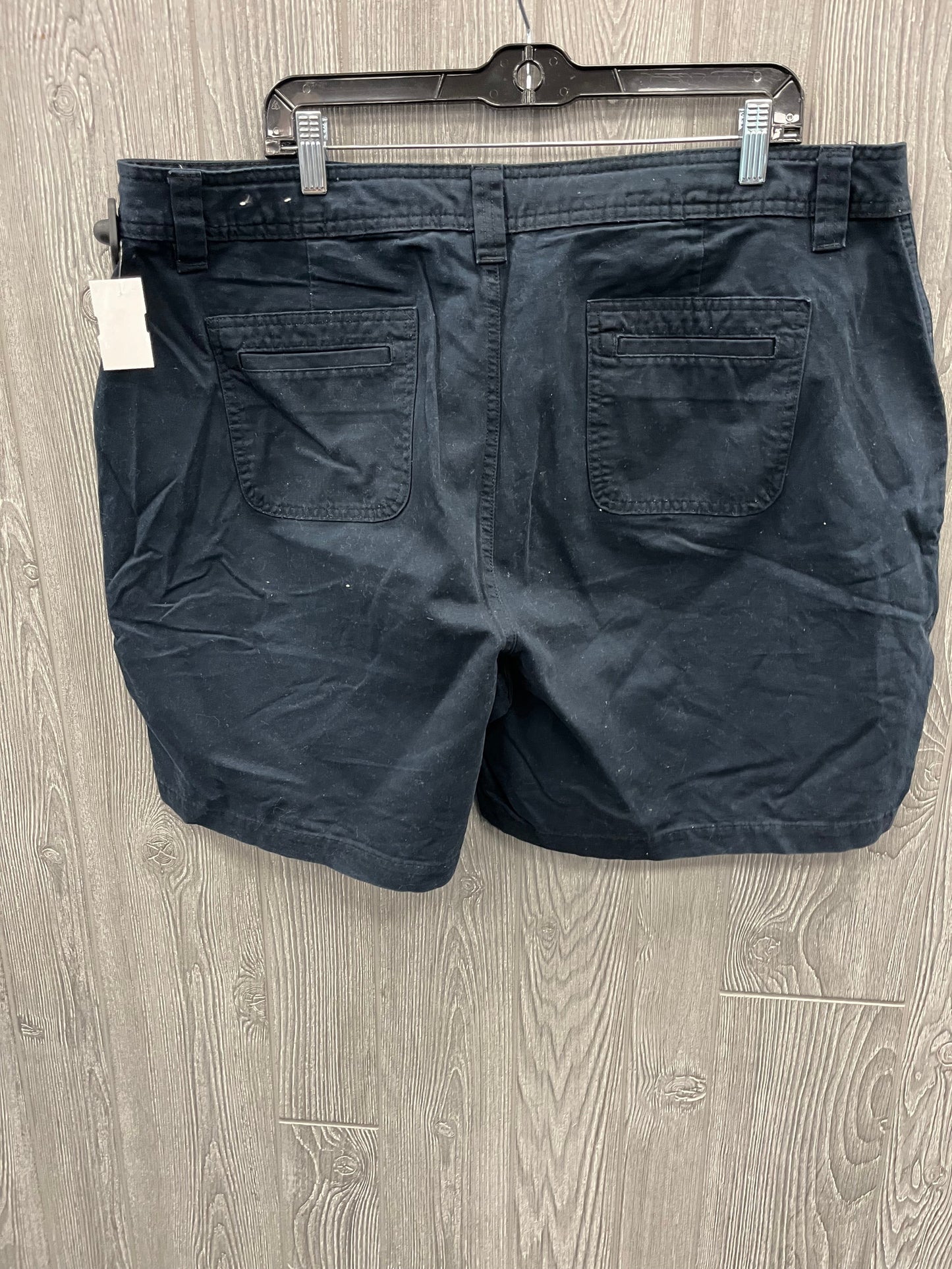 Shorts By St Johns Bay In Black, Size: 20w