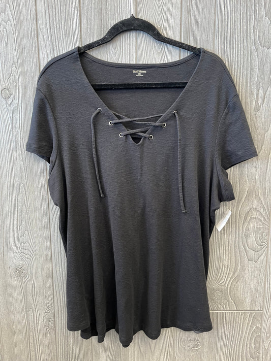 Top Short Sleeve By Ruff Hewn In Black, Size: 2x