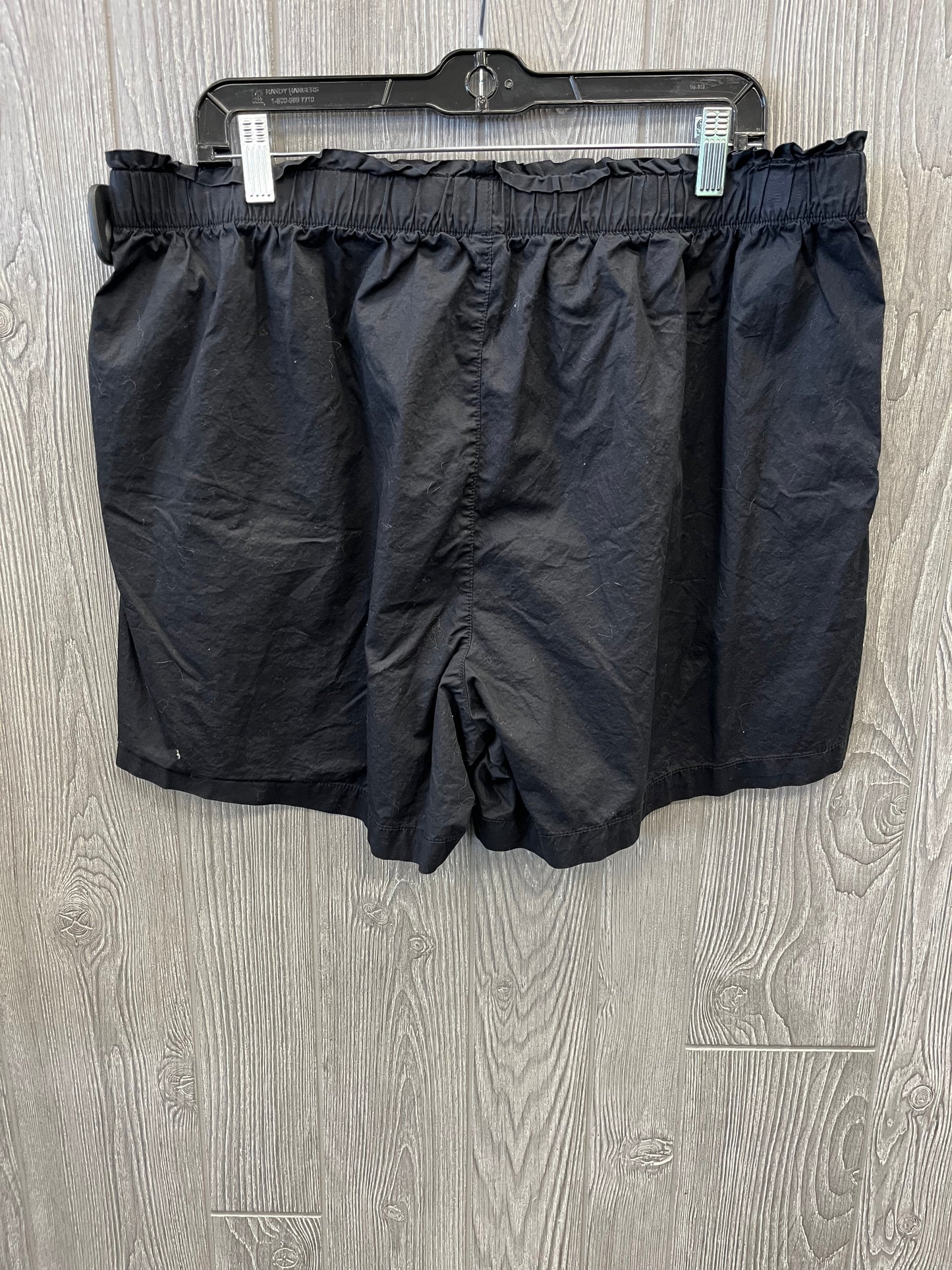 Shorts By Old Navy In Black, Size: 14