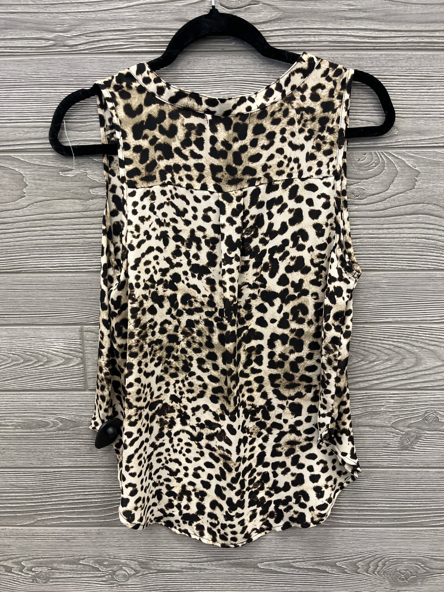 Top Sleeveless By Wishful Park In Animal Print, Size: L