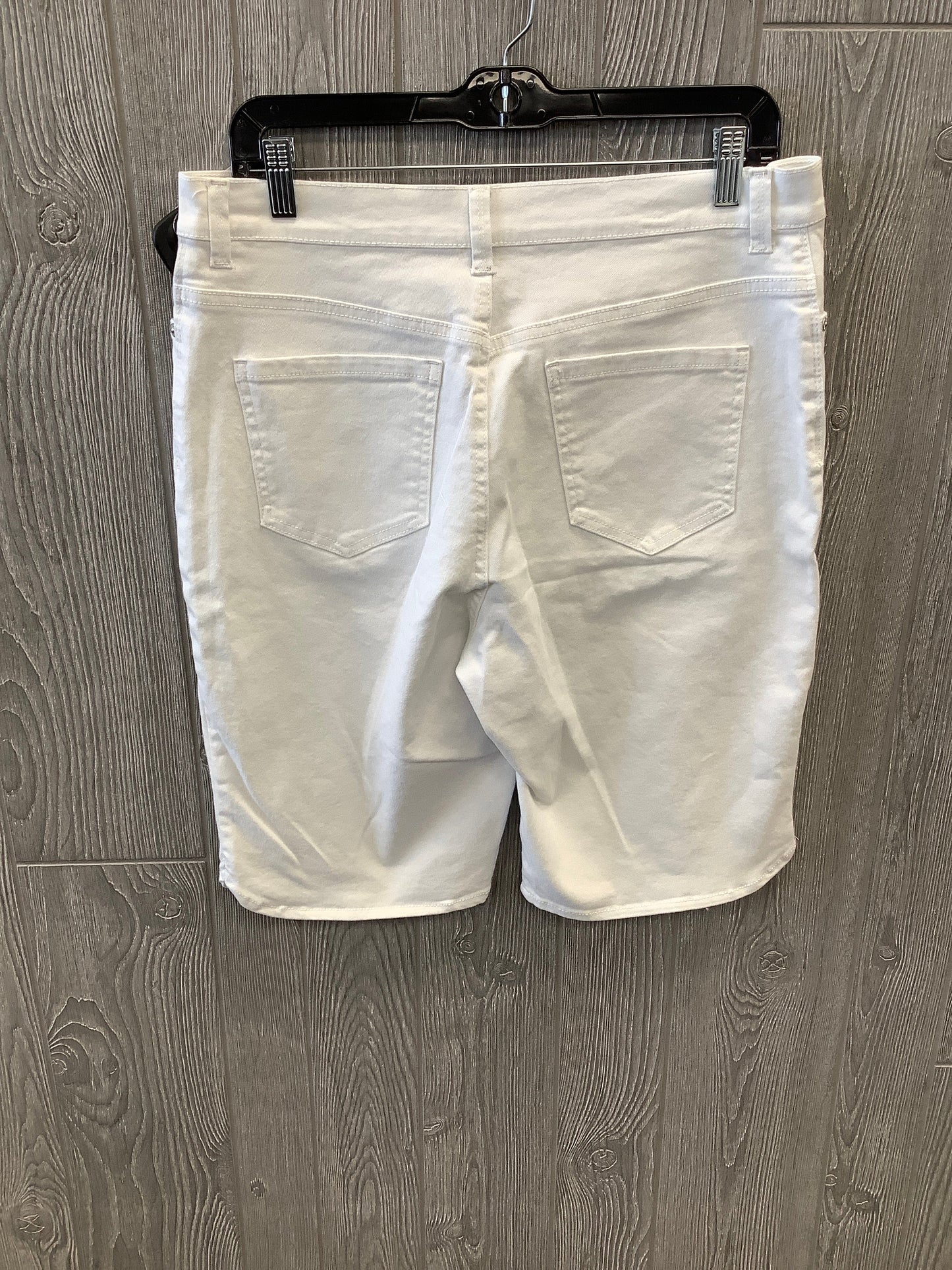 White Shorts Gloria Vanderbilt, Size 12