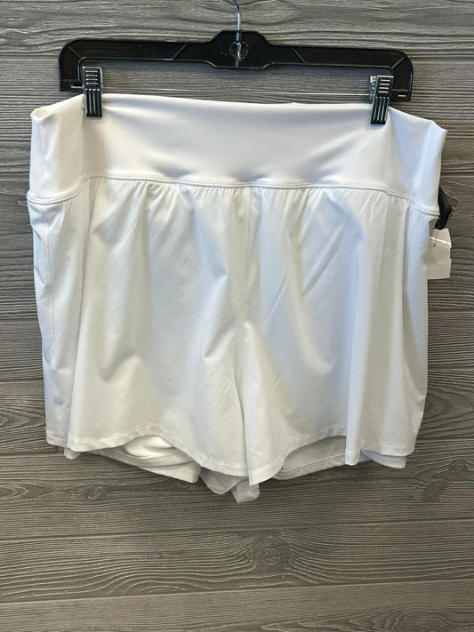 Athletic Shorts By Clothes Mentor In White, Size: Xl