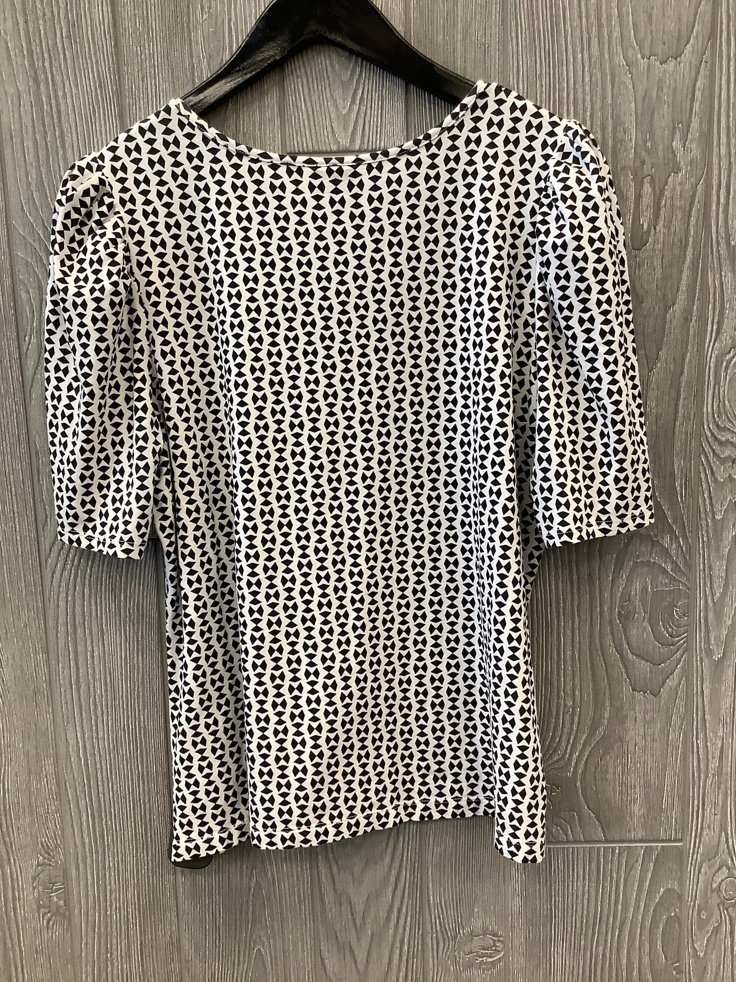 Top Short Sleeve By Worthington In Black & White, Size: L