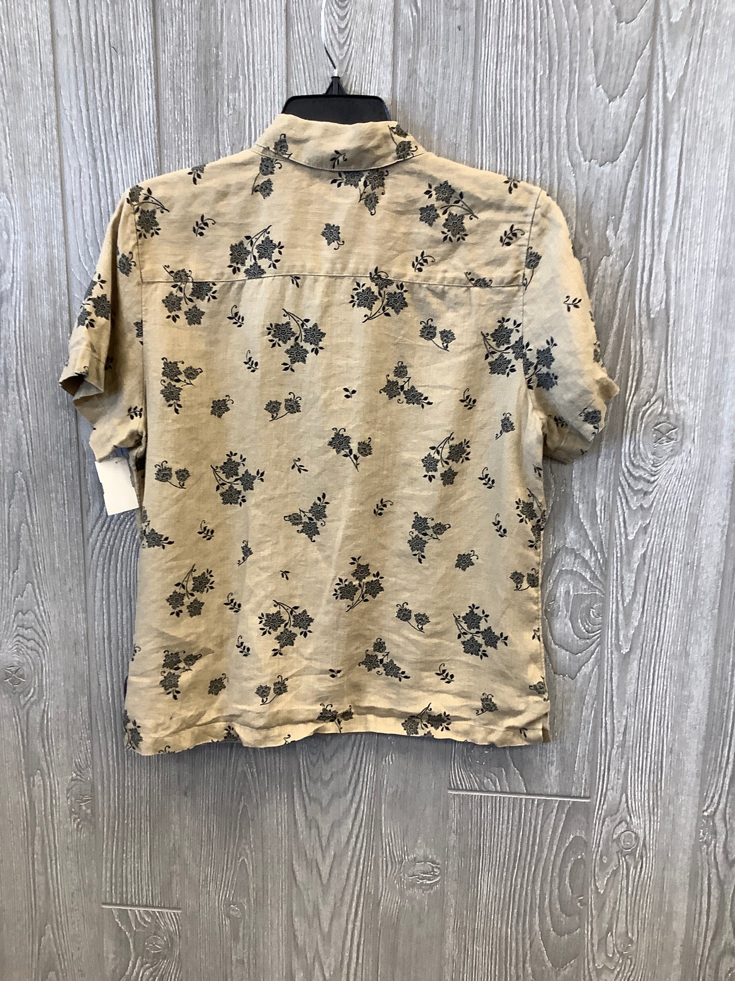 Top Short Sleeve By Marsh Landing In Brown, Size: S