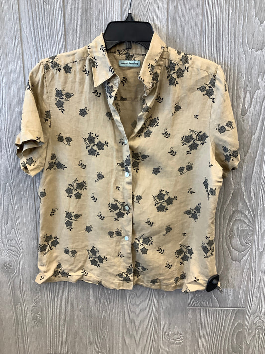 Top Short Sleeve By Marsh Landing In Brown, Size: S