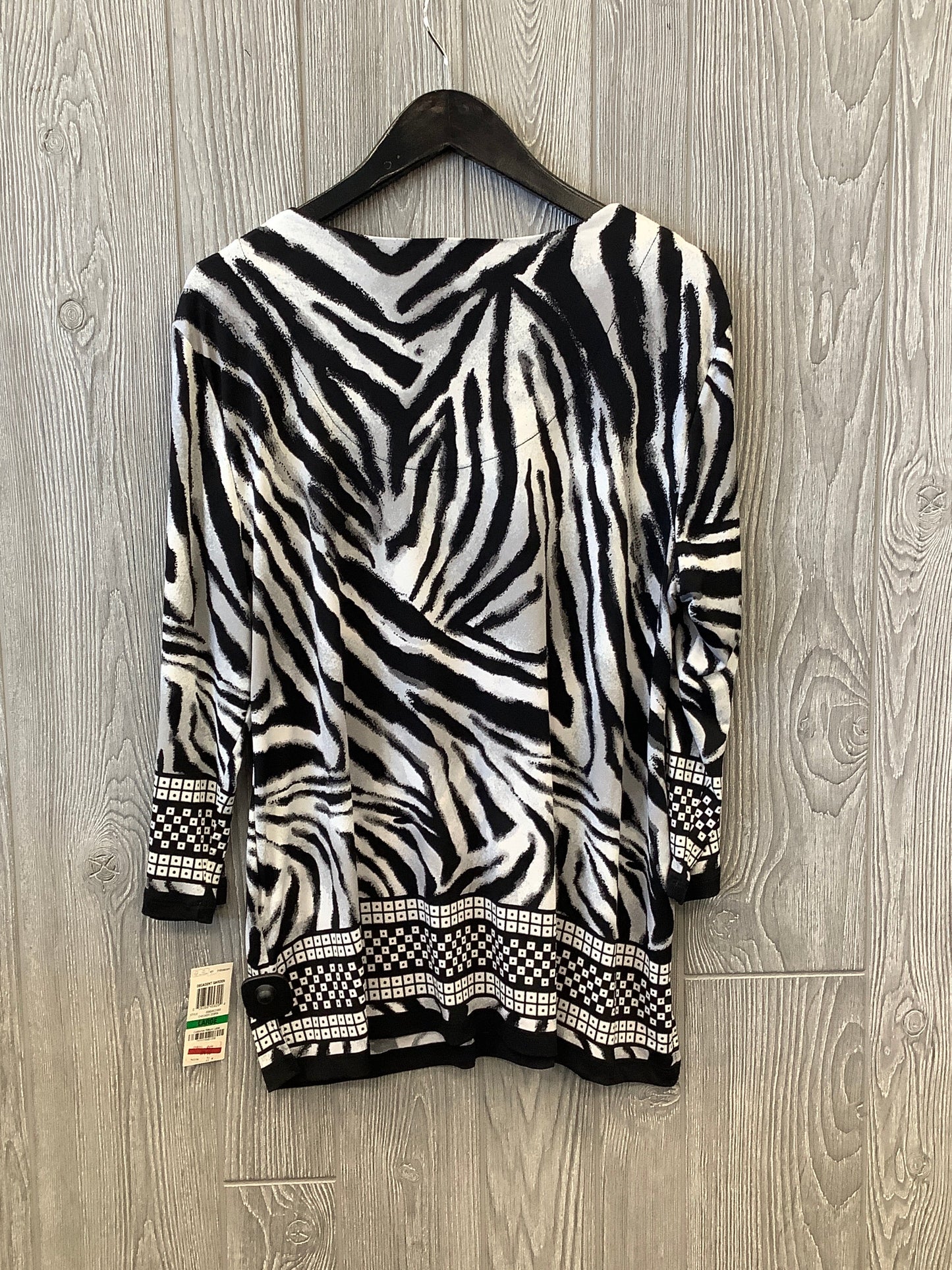 Top Long Sleeve By Jm Collections In Black & White, Size: L