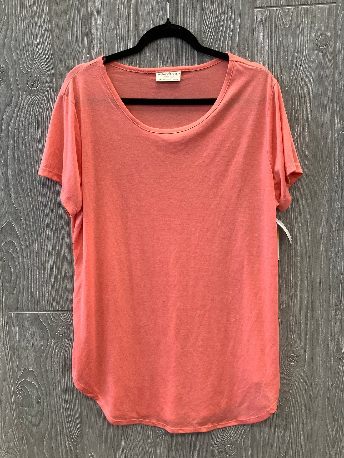 Top Short Sleeve By Bobbie Brooks In Coral, Size: 1x