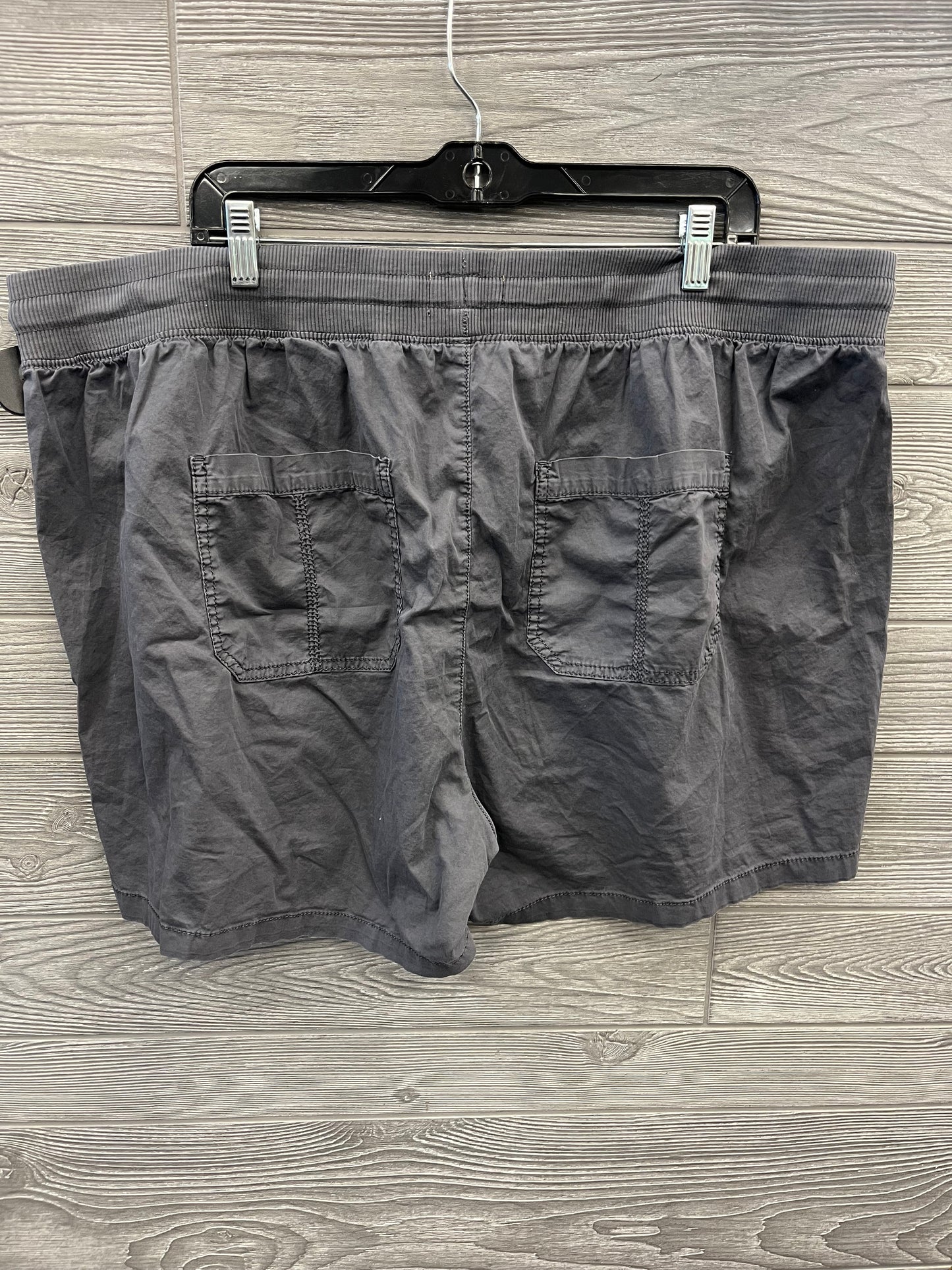 Shorts By Evri In Grey, Size: 20w