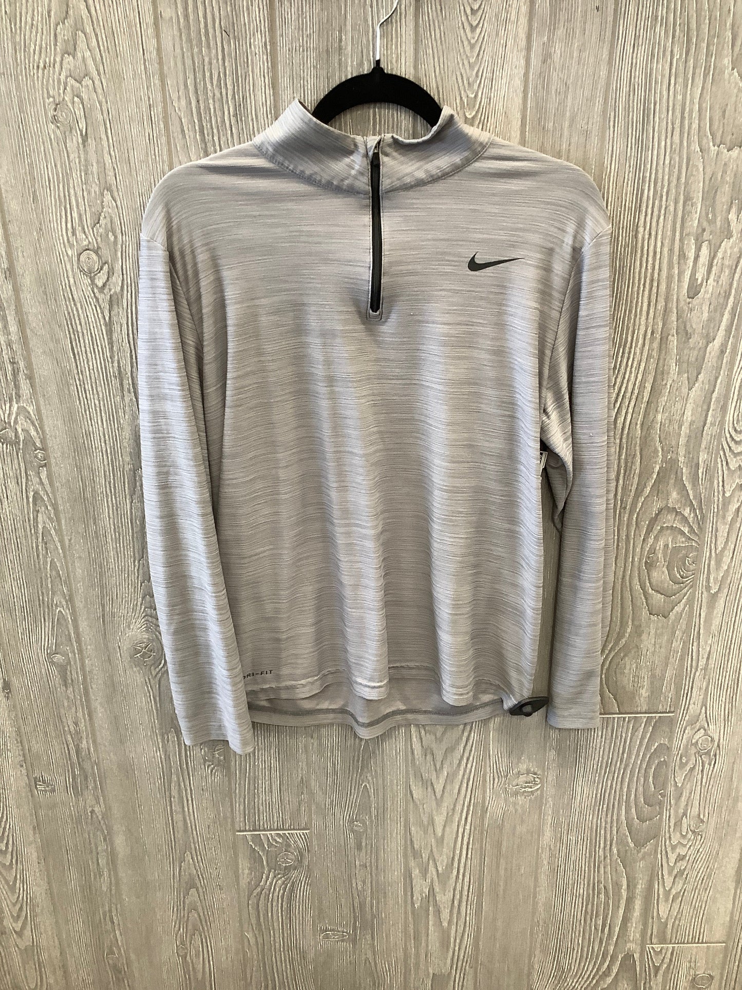 Athletic Top Long Sleeve Collar By Nike Apparel In Grey, Size: M