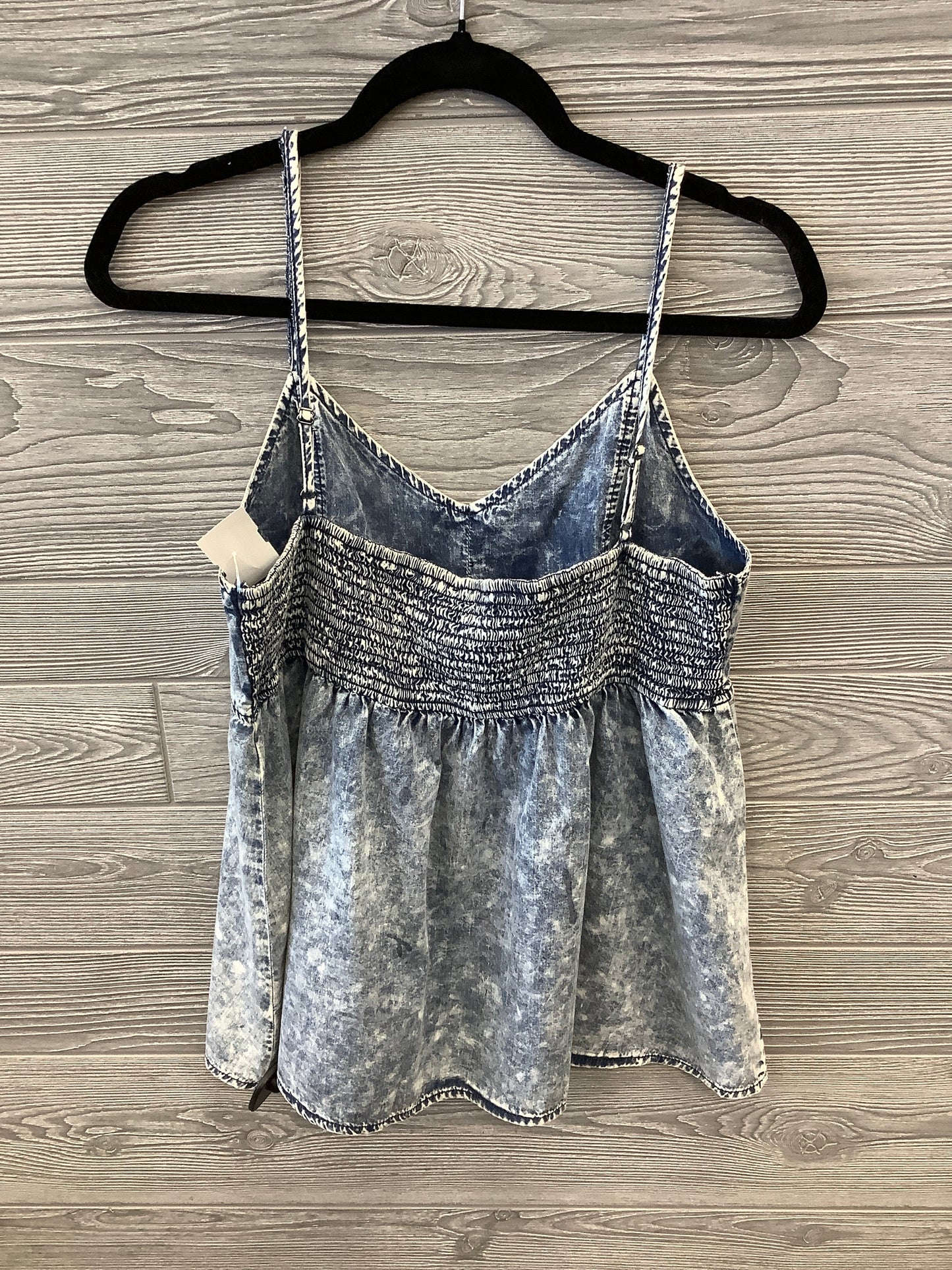 Top Sleeveless By Doe & Rae In Blue, Size: M