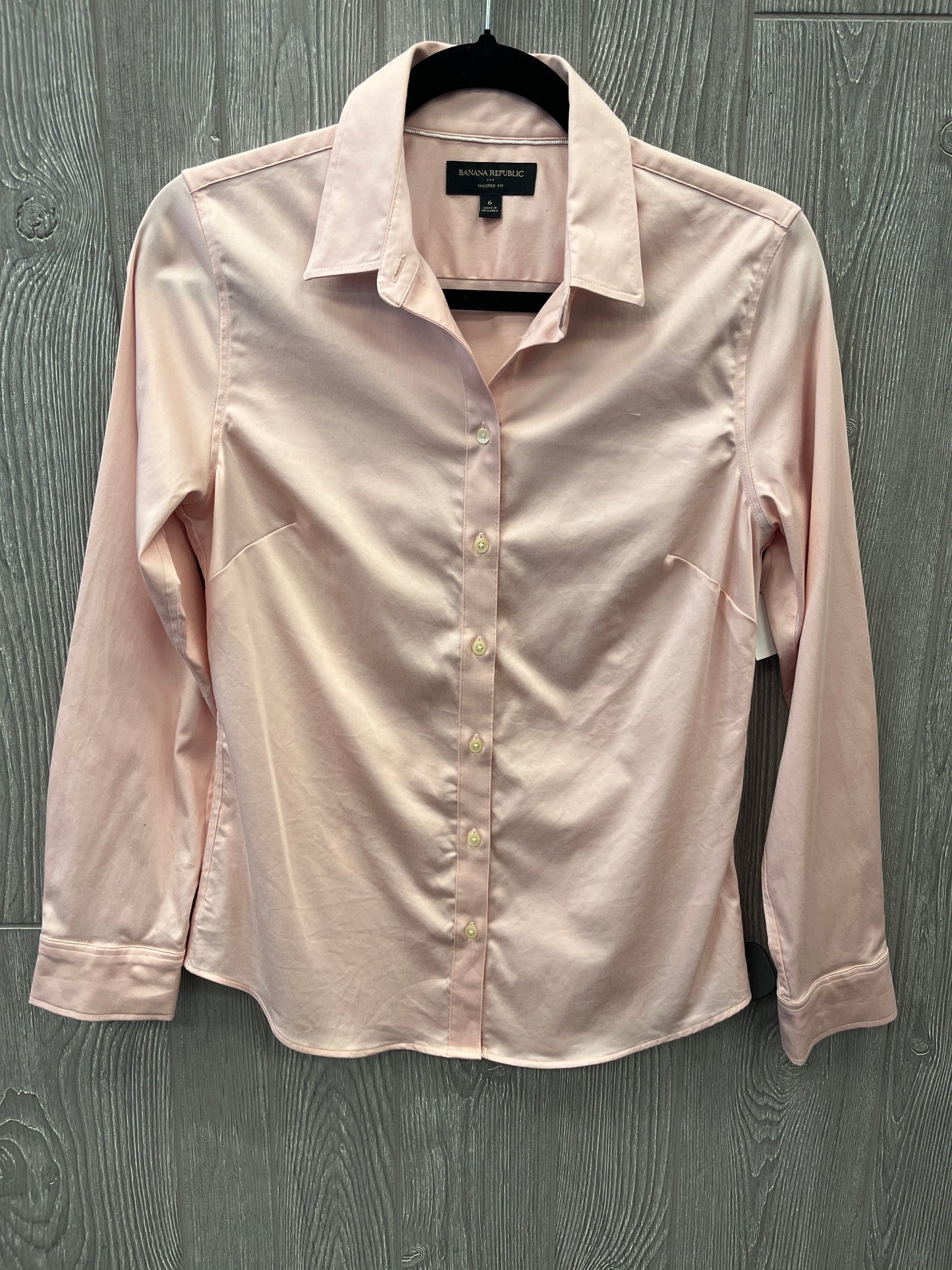 Top Long Sleeve By Banana Republic In Pink, Size: S