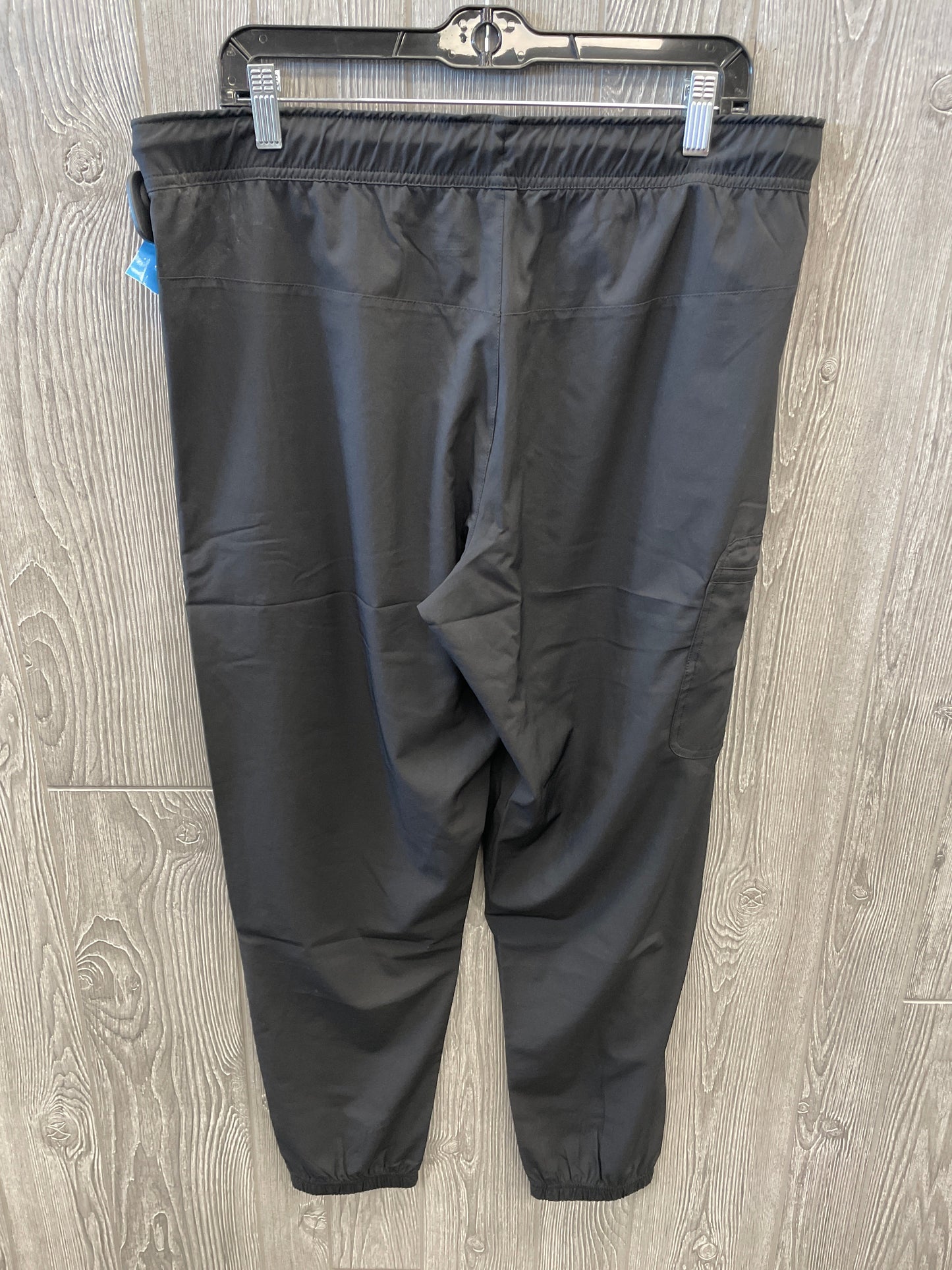 Athletic Pants By Clothes Mentor In Black, Size: L