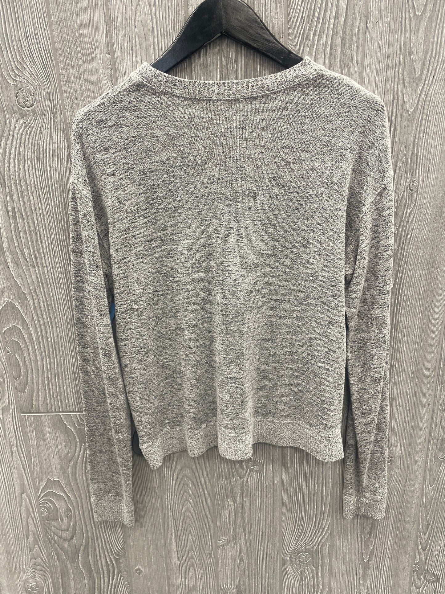 Top Long Sleeve By Double Zero In Grey, Size: L