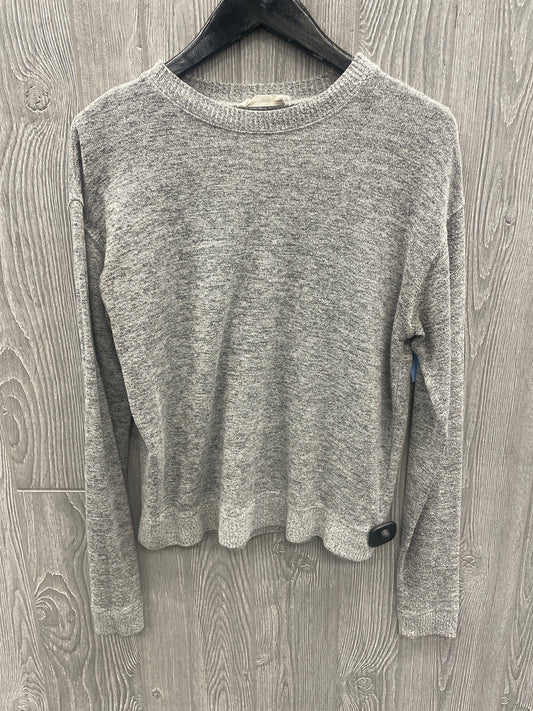 Top Long Sleeve By Double Zero In Grey, Size: L