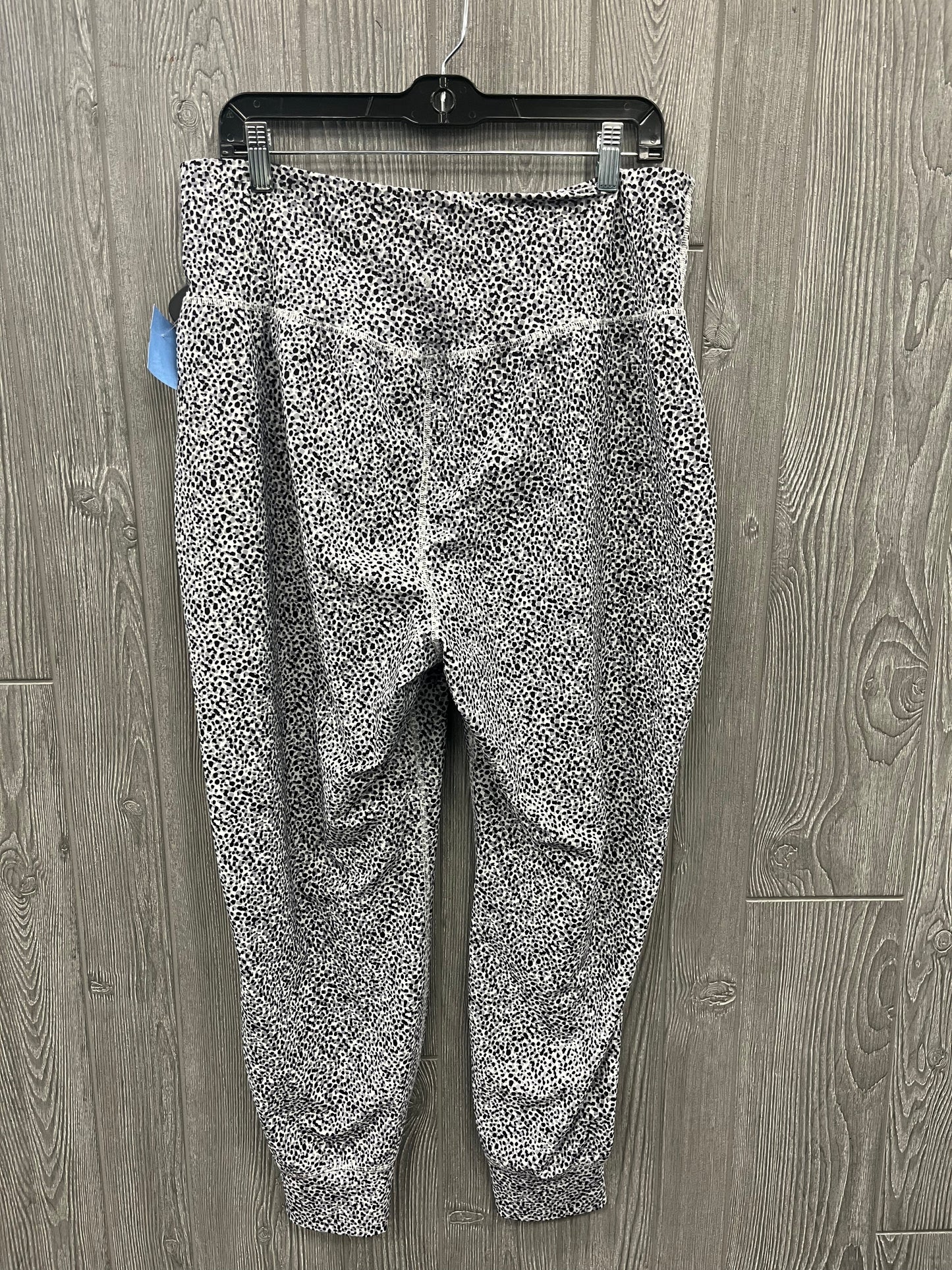 Athletic Leggings By All In Motion In Black & Grey, Size: Xl