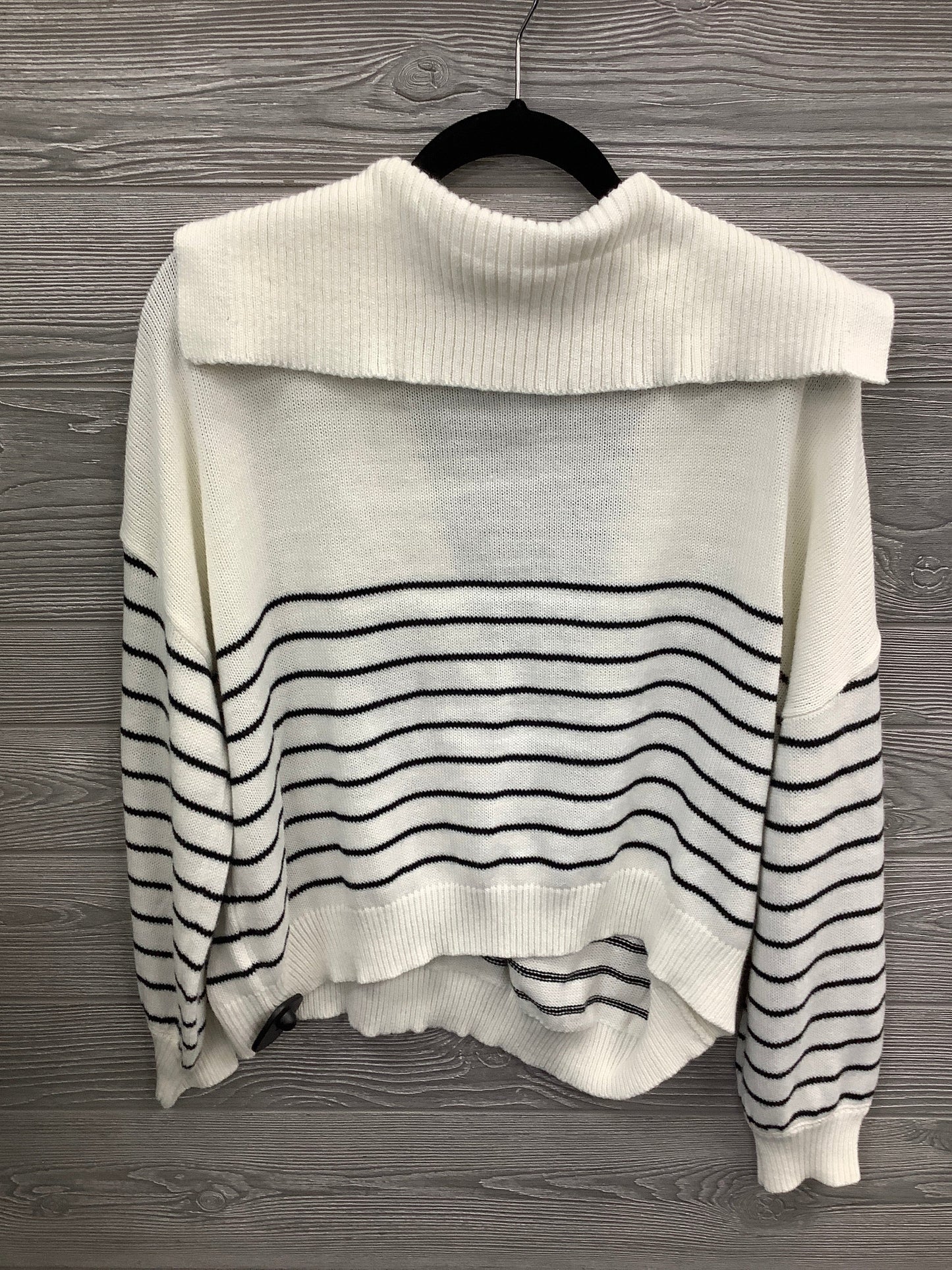 Sweater By Shein In Striped Pattern, Size: L