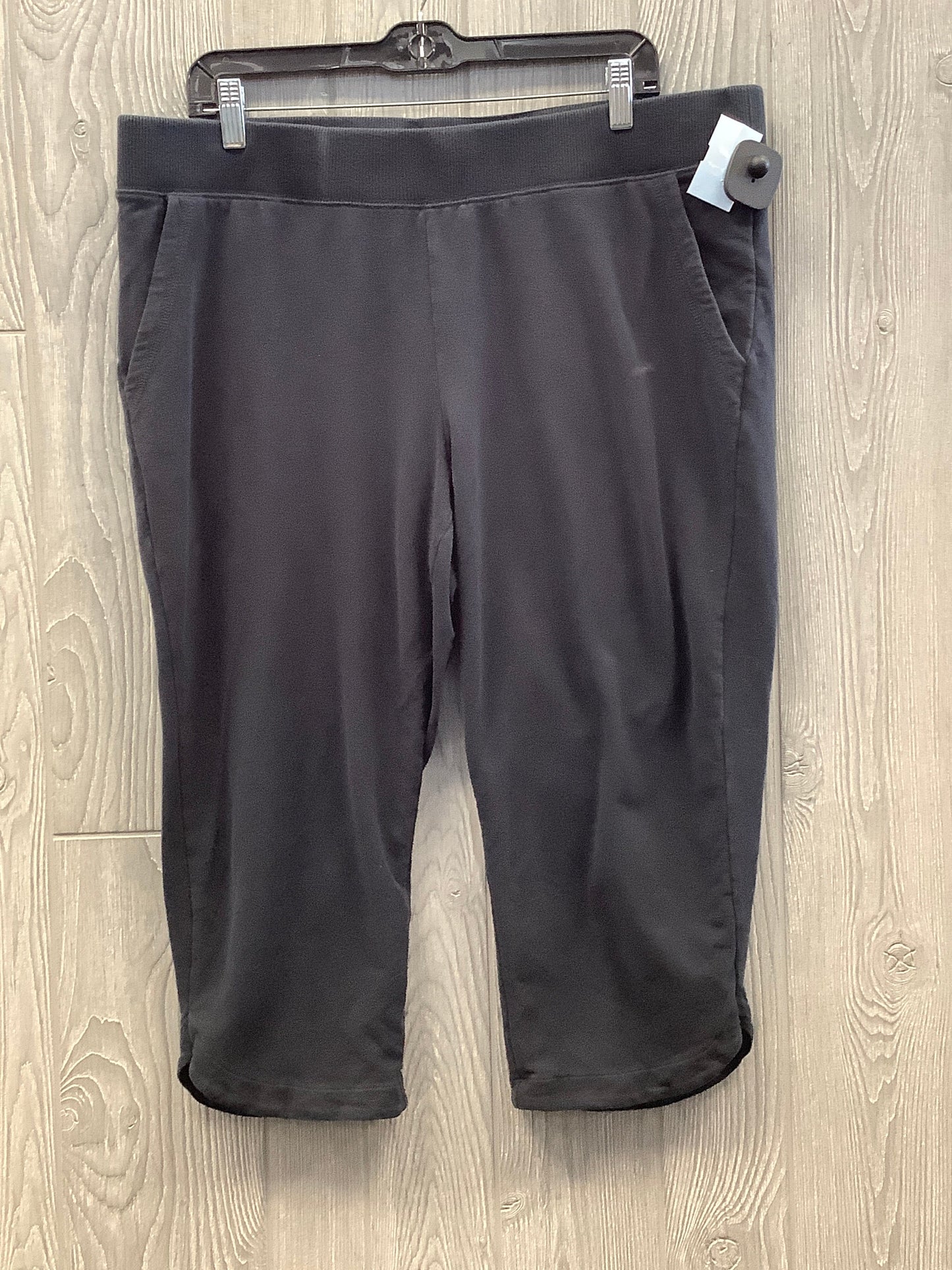 Athletic Capris By L.l. Bean In Black, Size: Xl