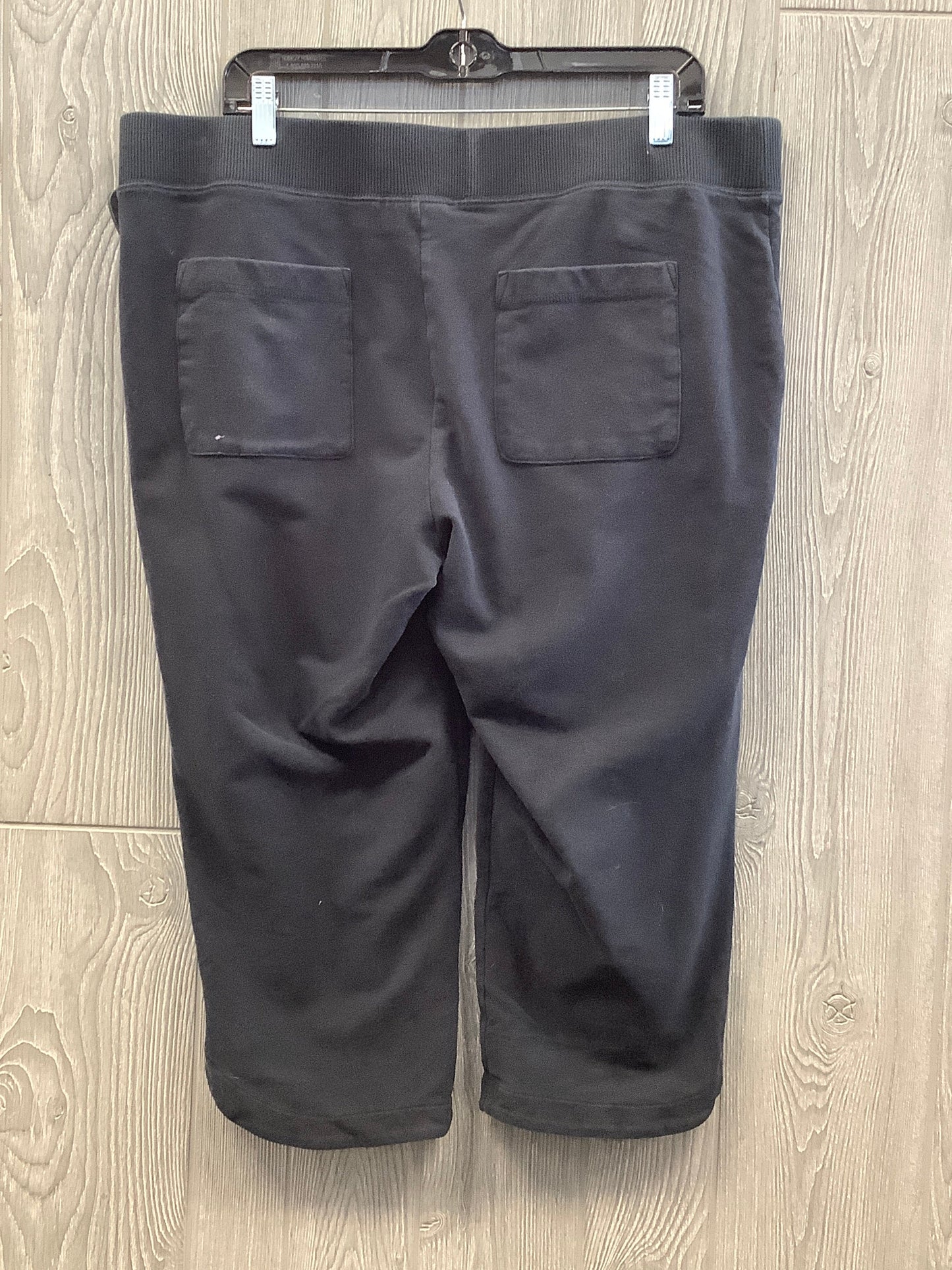 Athletic Capris By L.l. Bean In Black, Size: Xl