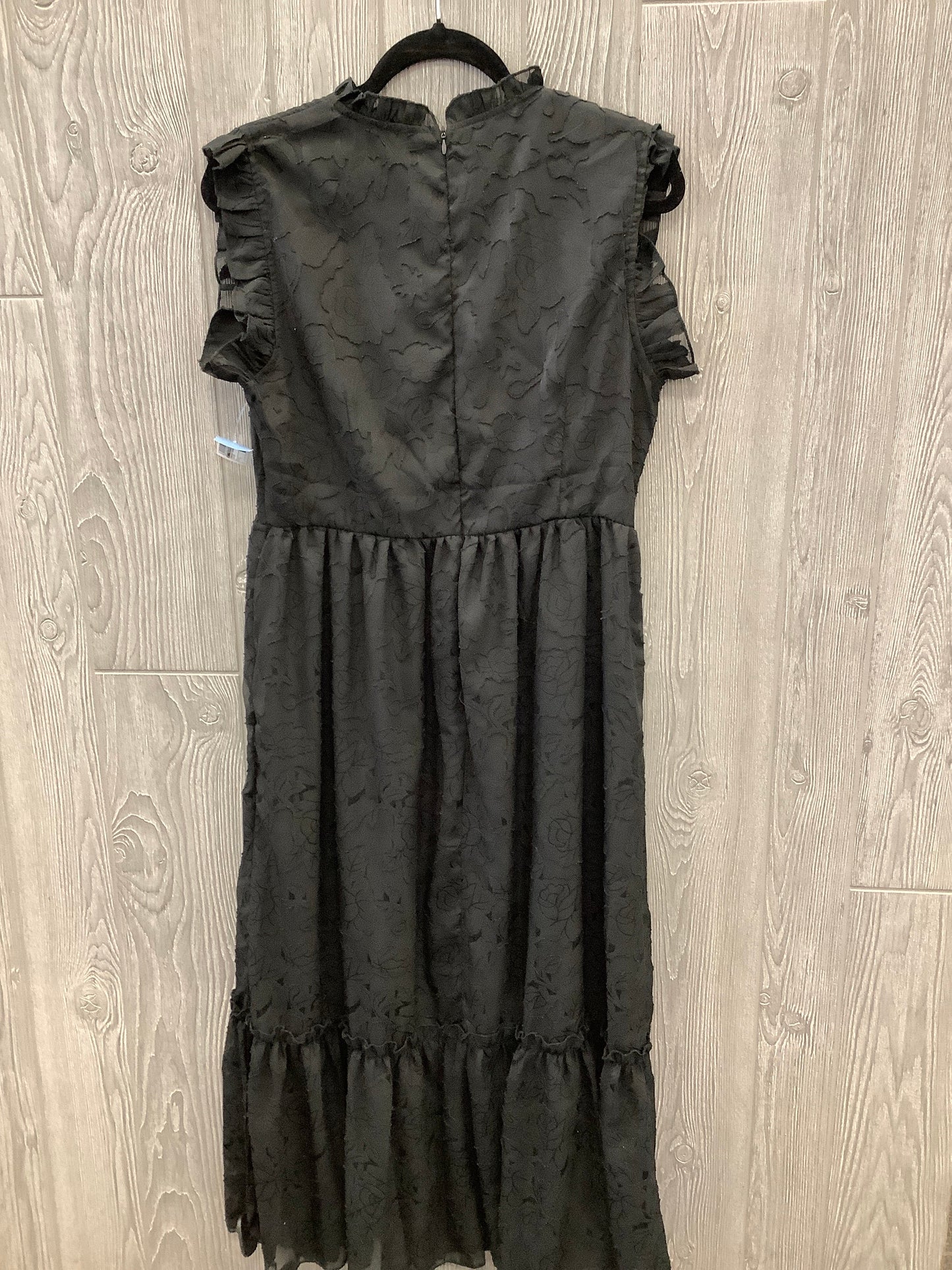 Dress Casual Midi By Clothes Mentor In Black, Size: L