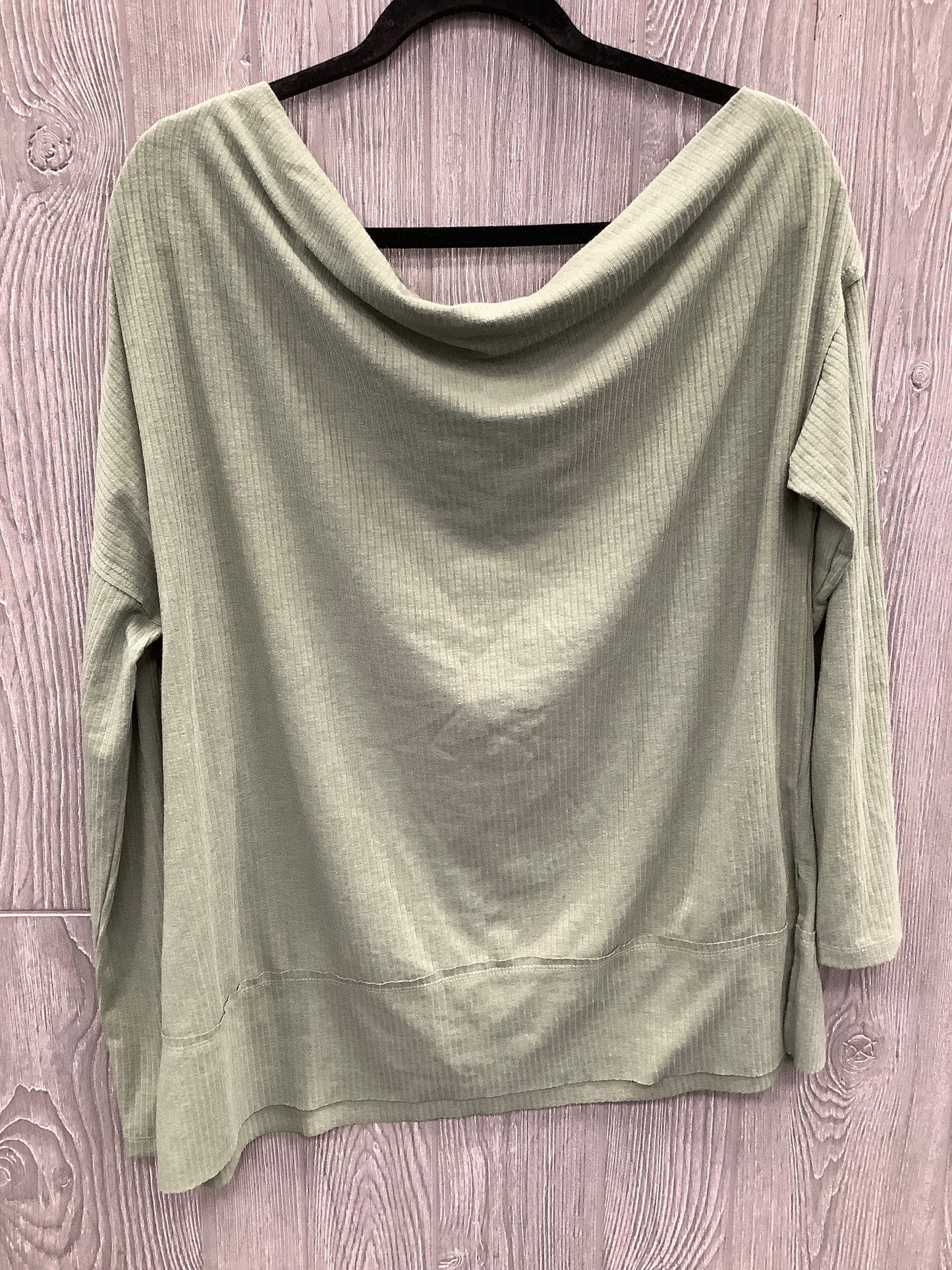 Top Long Sleeve By Hem & Thread In Green, Size: L