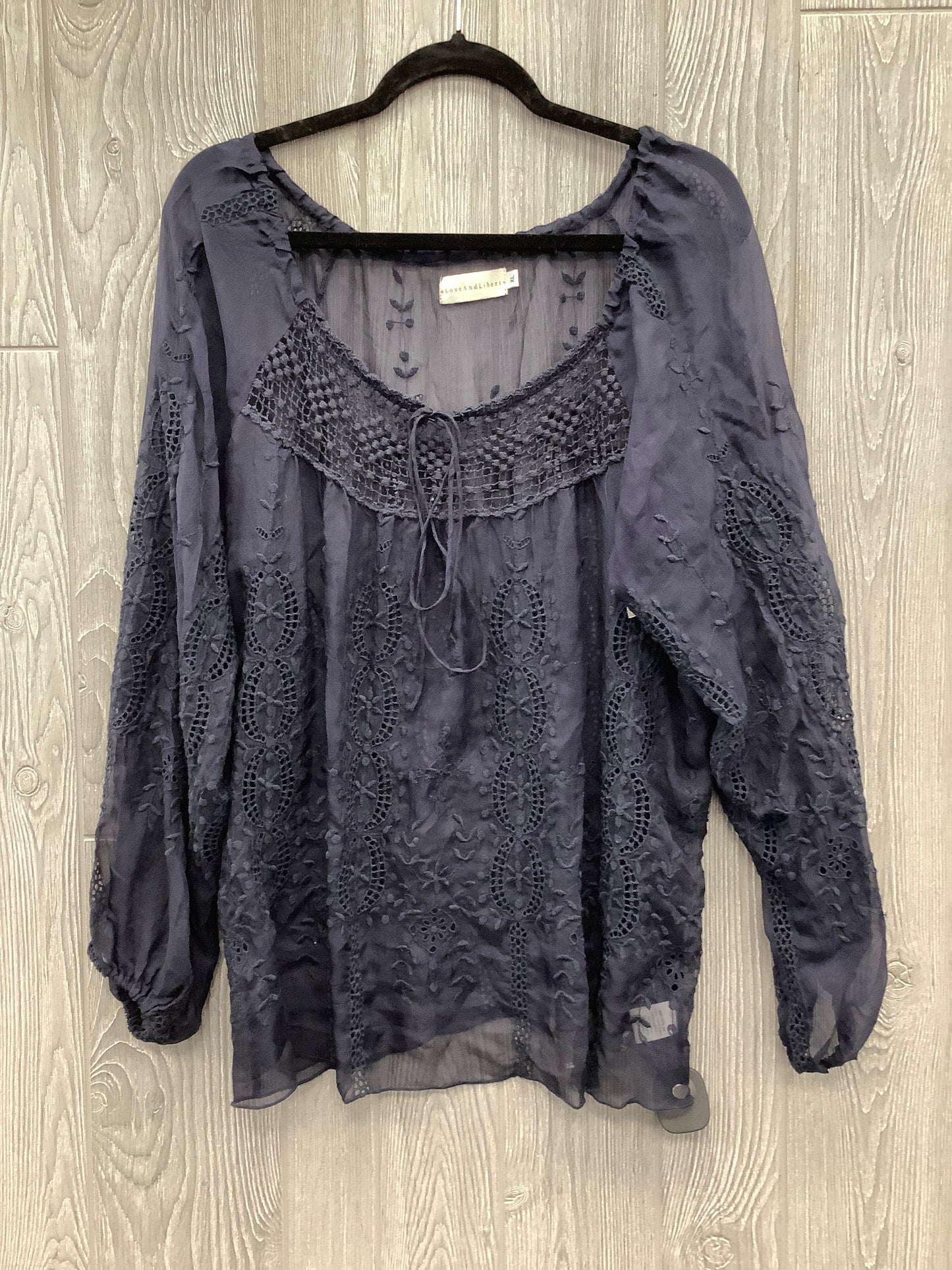 Top Long Sleeve By Love And Liberty In Black, Size: Xl