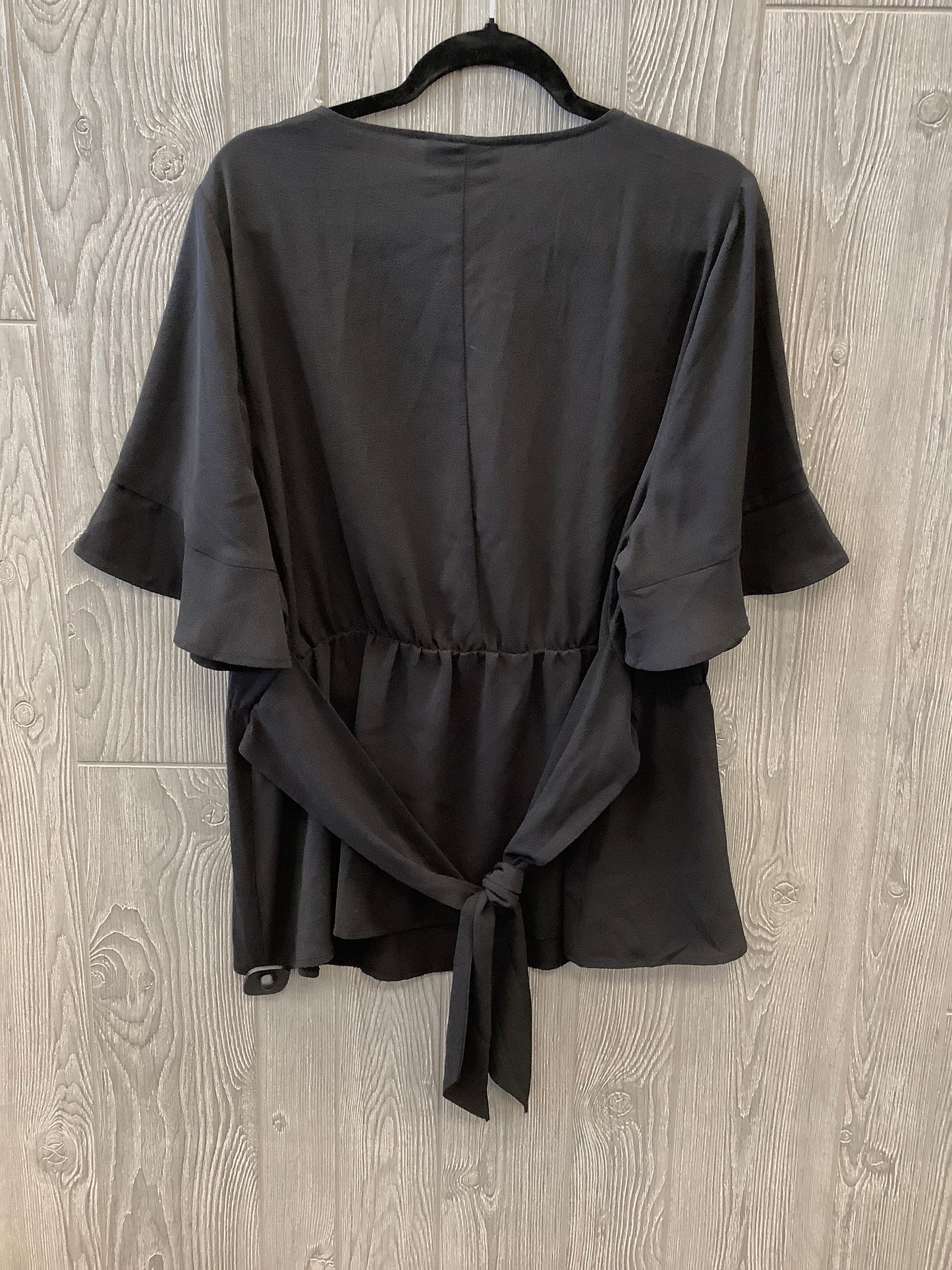 Blouse Short Sleeve By Lane Bryant In Black, Size: 1x