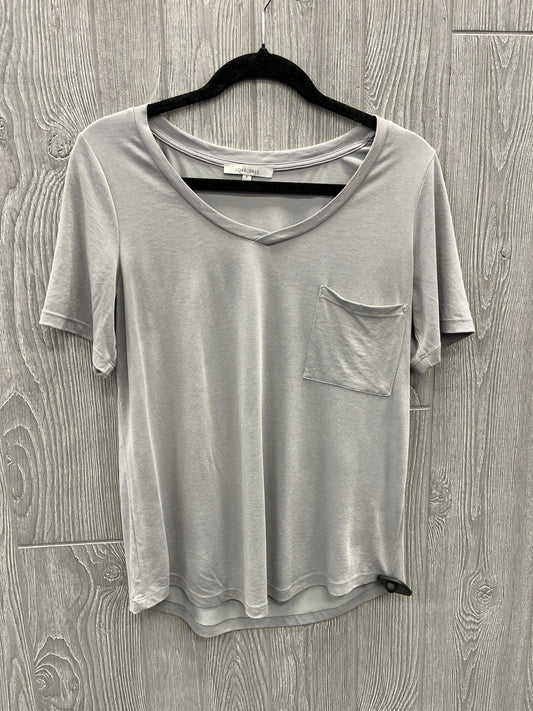 Top Short Sleeve Basic By Love Tree In Grey, Size: S