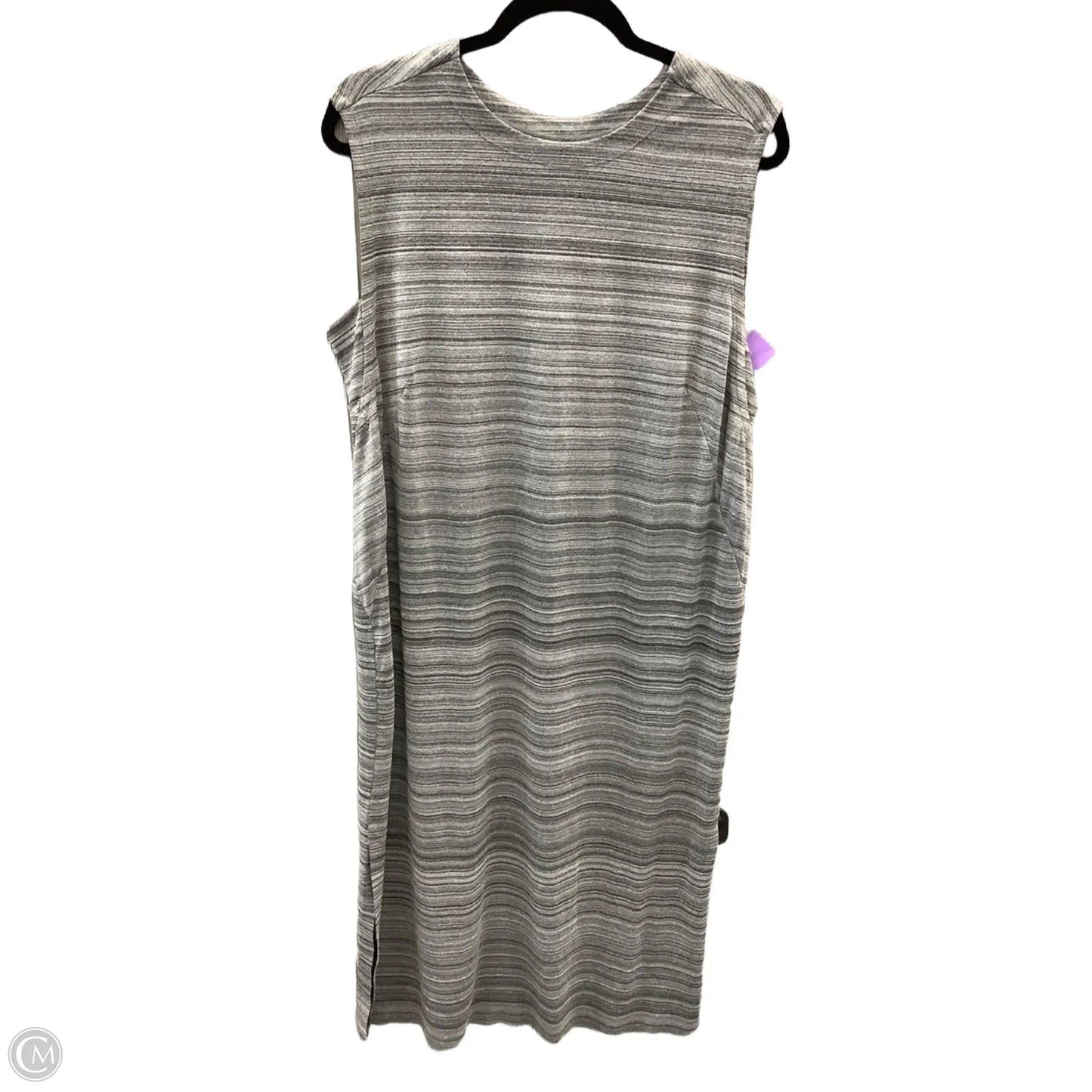 Dress Casual Midi By Duluth Trading In Grey, Size: L