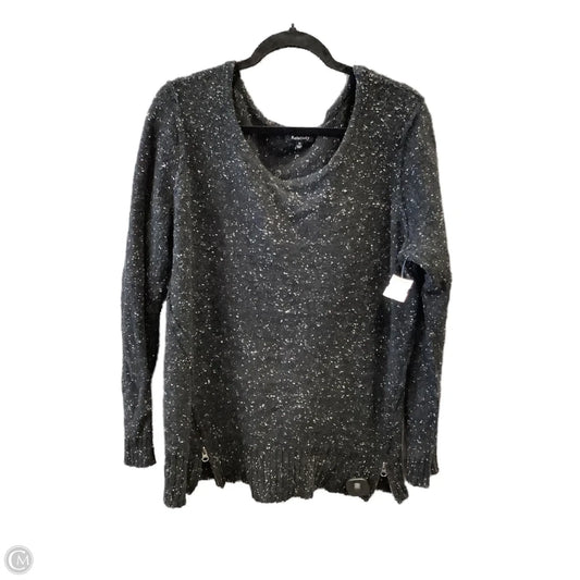 Sweater By Relativity In Black, Size: Xl