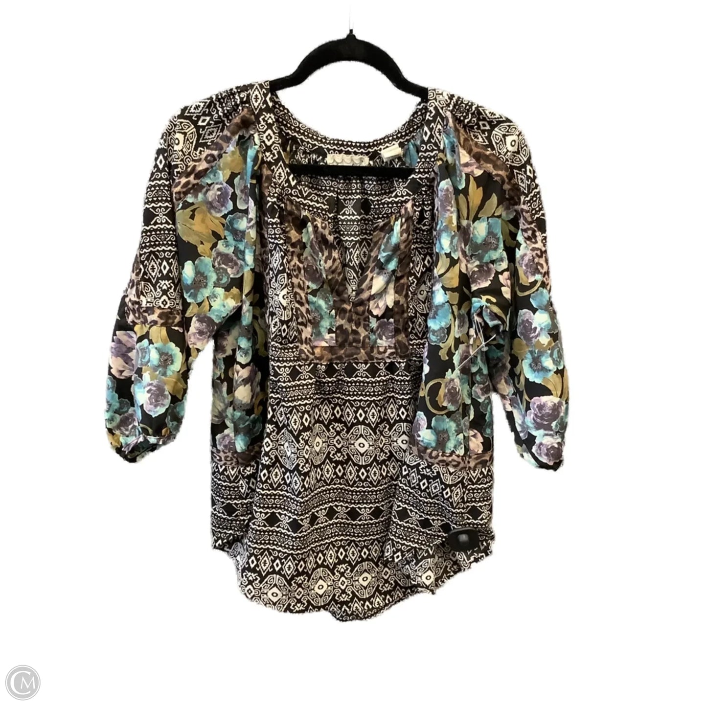 Top Long Sleeve By Gimmicks In Multi-colored, Size: S