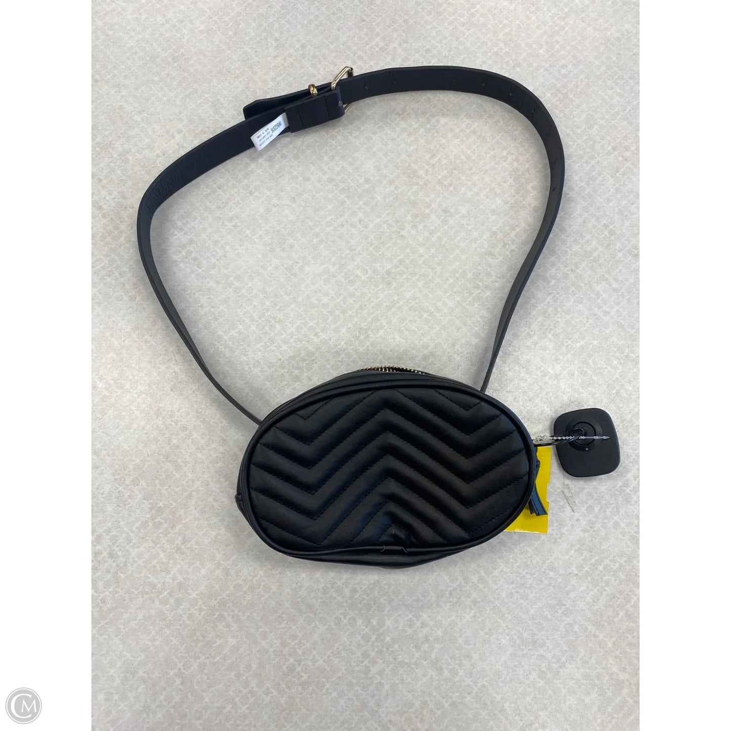 Belt Bag By Clothes Mentor, Size: Small