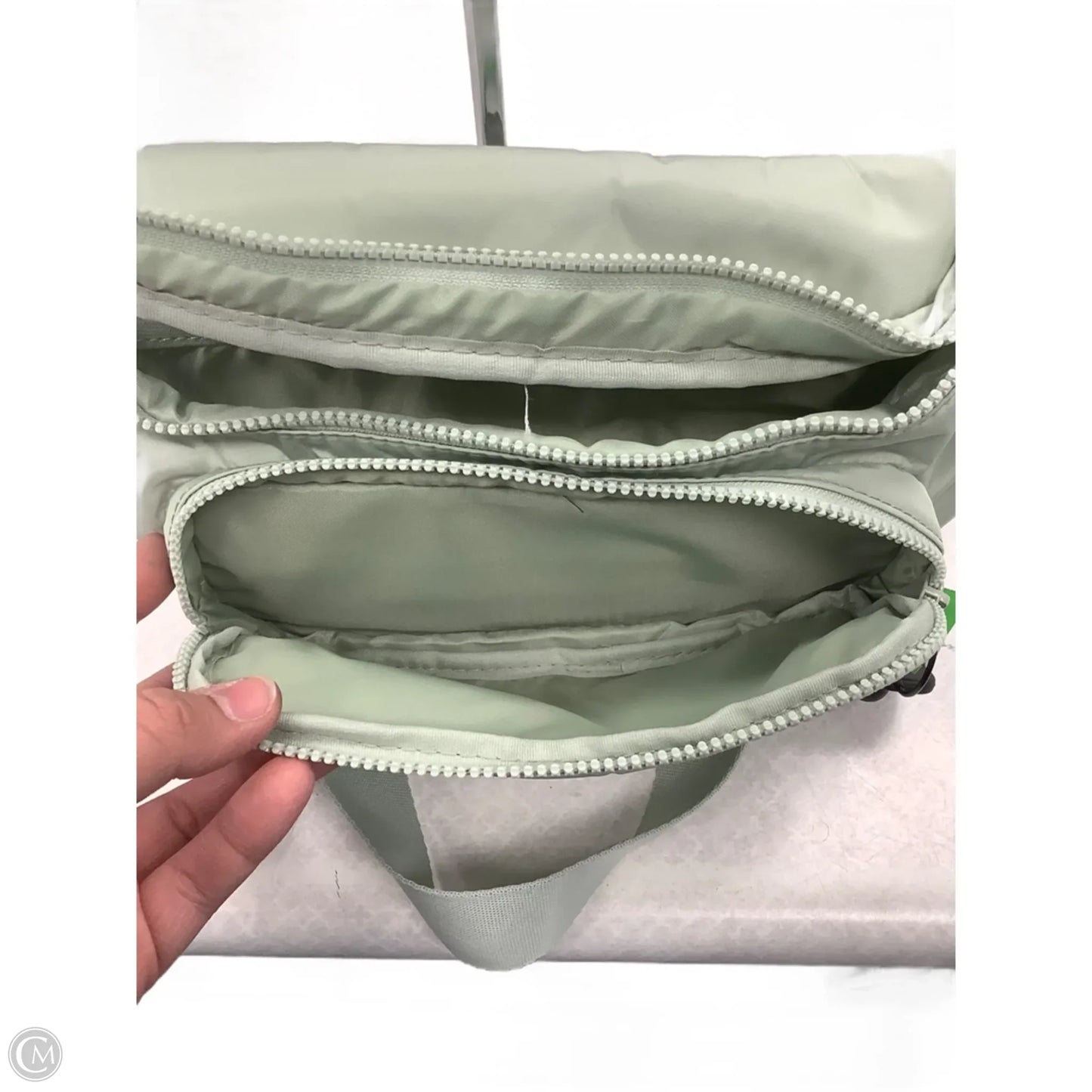 Belt Bag By Reebok, Size: Medium