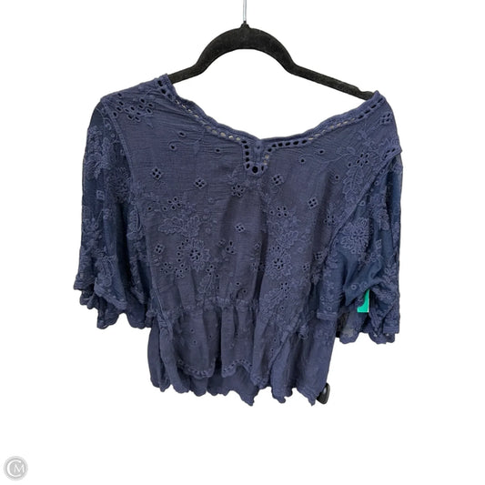 Top Short Sleeve By Cato In Navy, Size: Xl