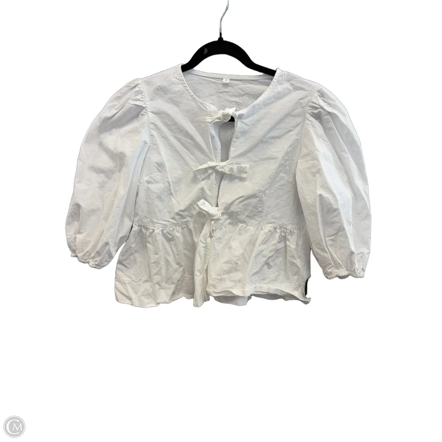 Top Long Sleeve By Clothes Mentor In White, Size: S