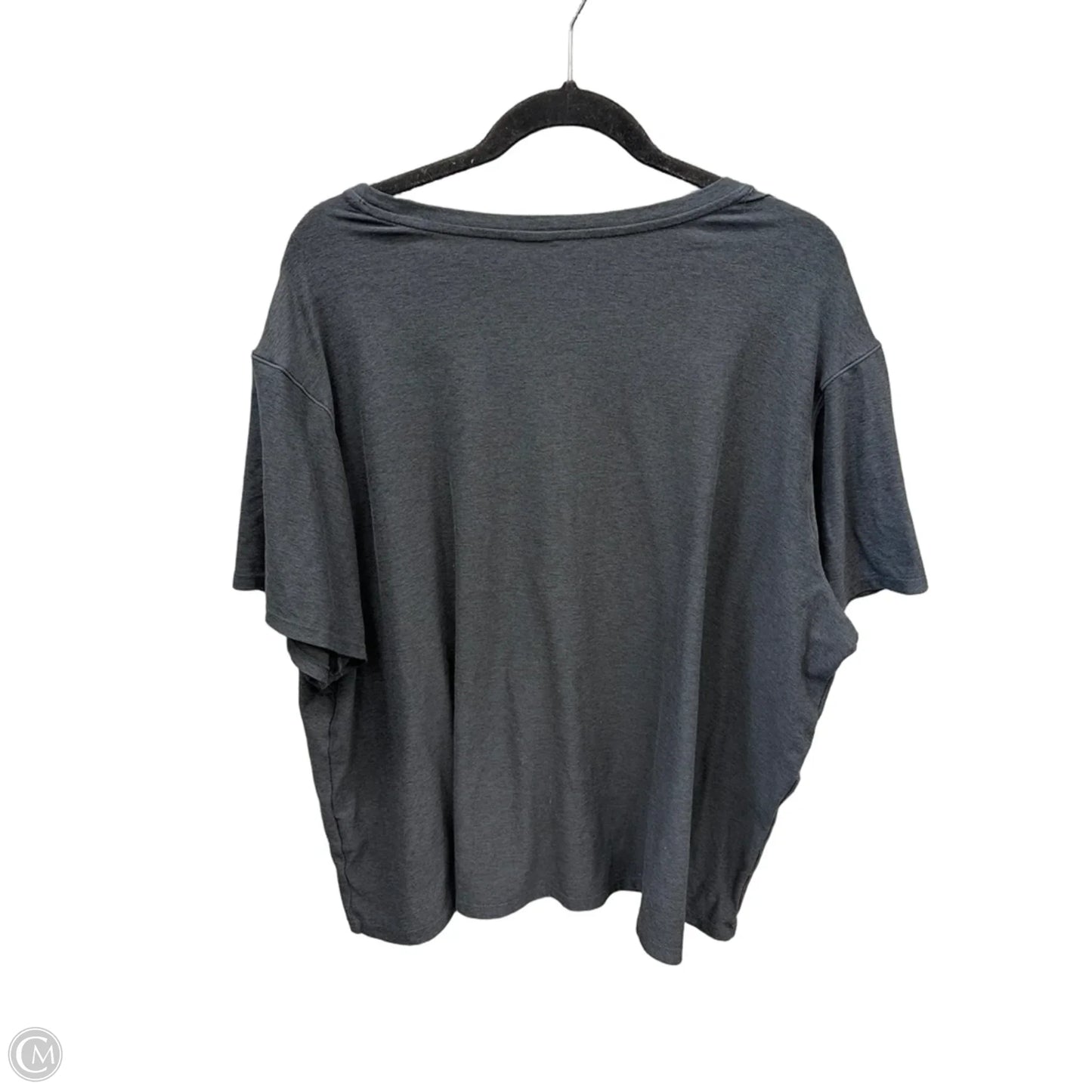 Top Short Sleeve Basic By Clothes Mentor In Grey, Size: 3x