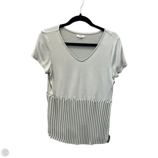 Top Short Sleeve By Maurices In Blue, Size: S