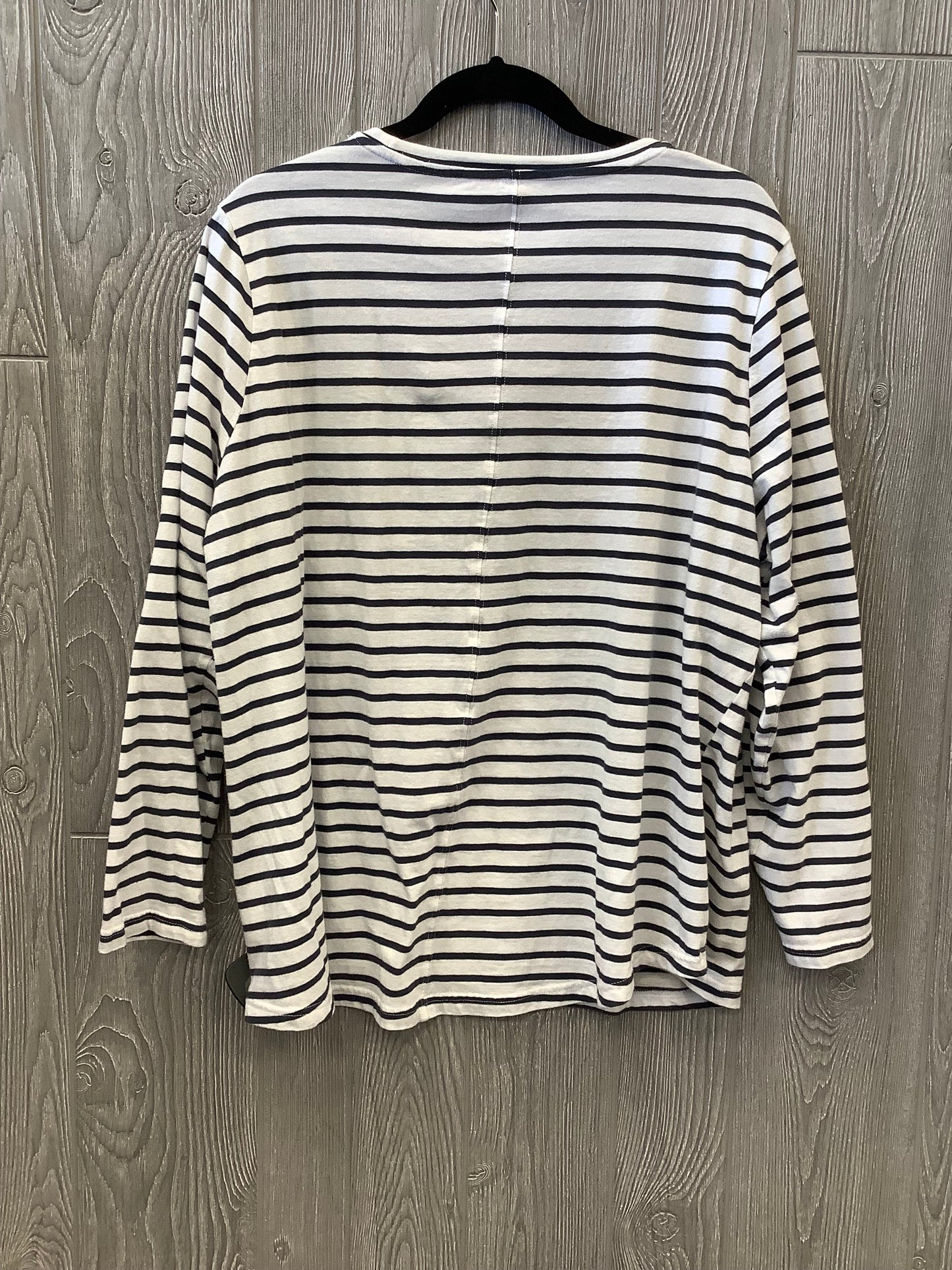 Top Long Sleeve By Duluth Trading  Size: 2x