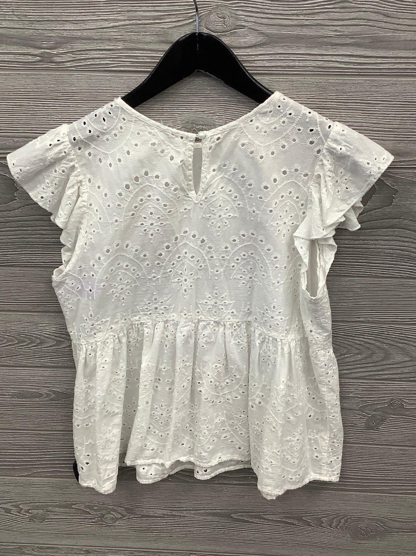 Top Short Sleeve By Shein  Size: L