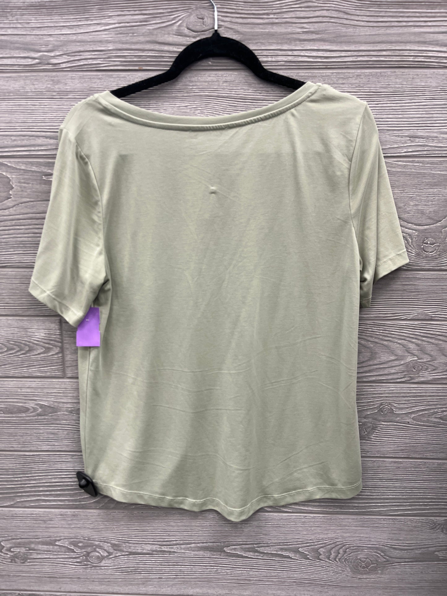 Top Short Sleeve Basic By Love Tree In Green, Size: M