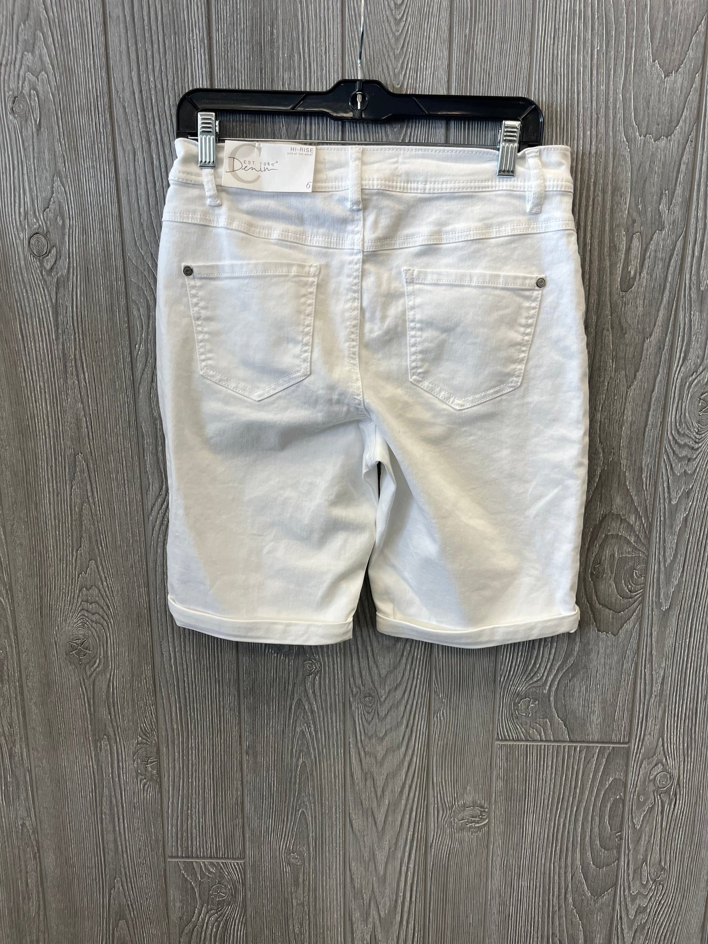 Shorts By Cato  Size: 6