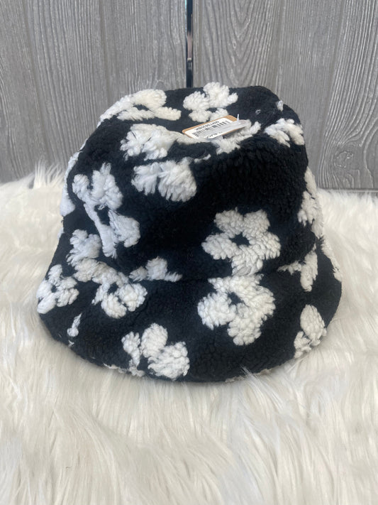 Hat Bucket By Clothes Mentor